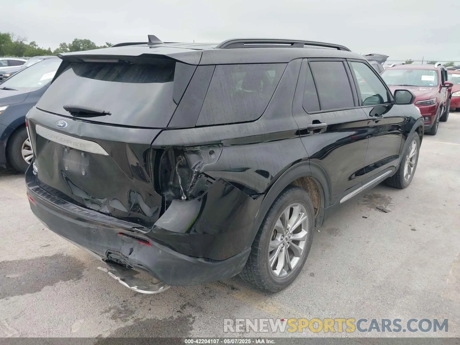 4 Фотография поврежденного автомобиля 1FMSK7DH0MGB78737 FORD EXPLORER 2021