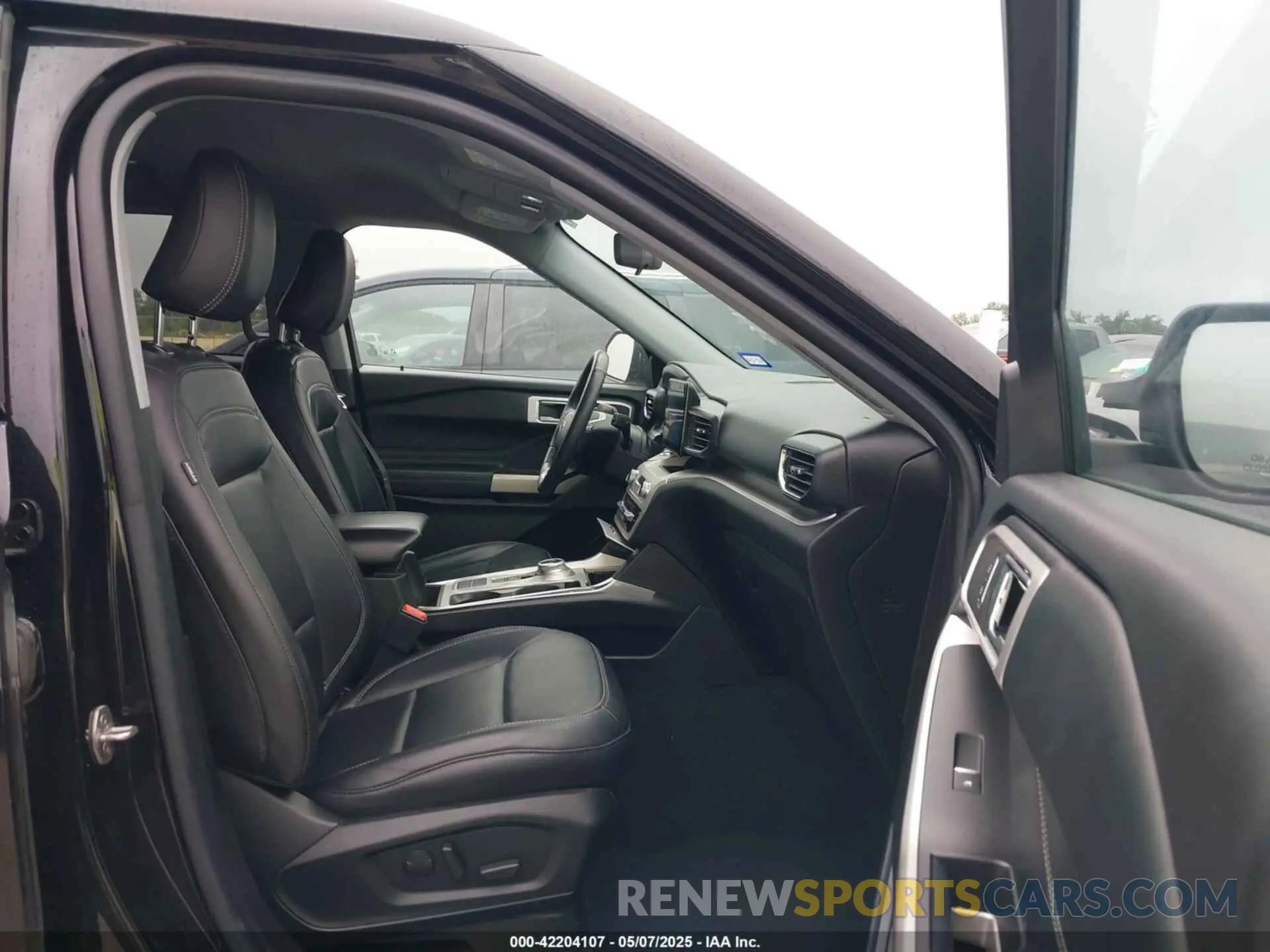 5 Фотография поврежденного автомобиля 1FMSK7DH0MGB78737 FORD EXPLORER 2021