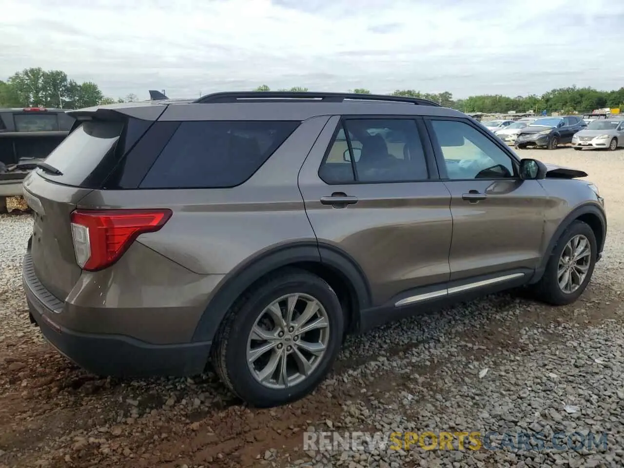 3 Photograph of a damaged car 1FMSK7DH1MGA37322 FORD EXPLORER 2021