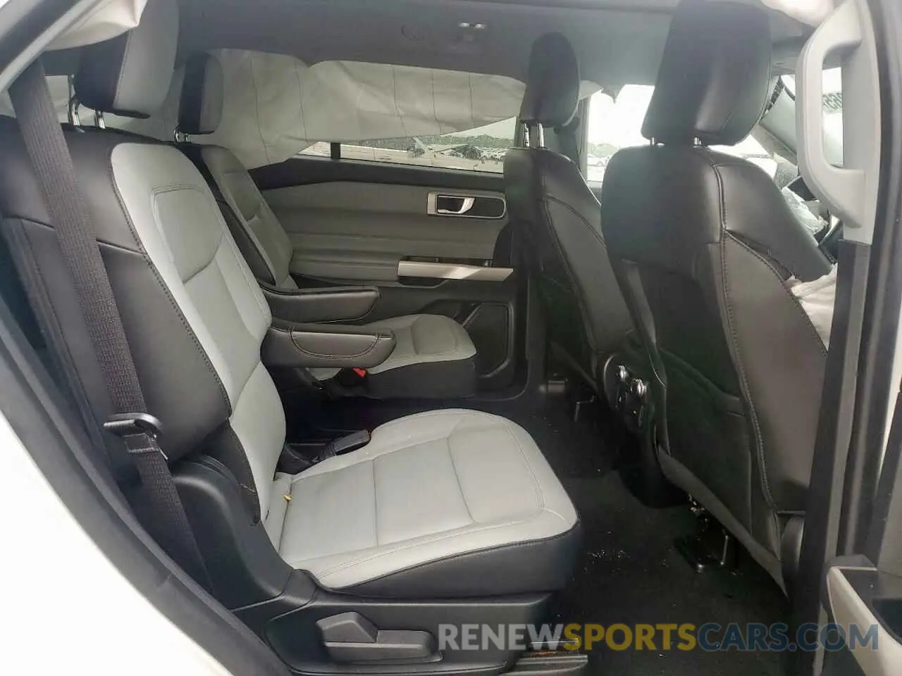 11 Фотография поврежденного автомобиля 1FMSK7DH1MGC04598 FORD EXPLORER 2021