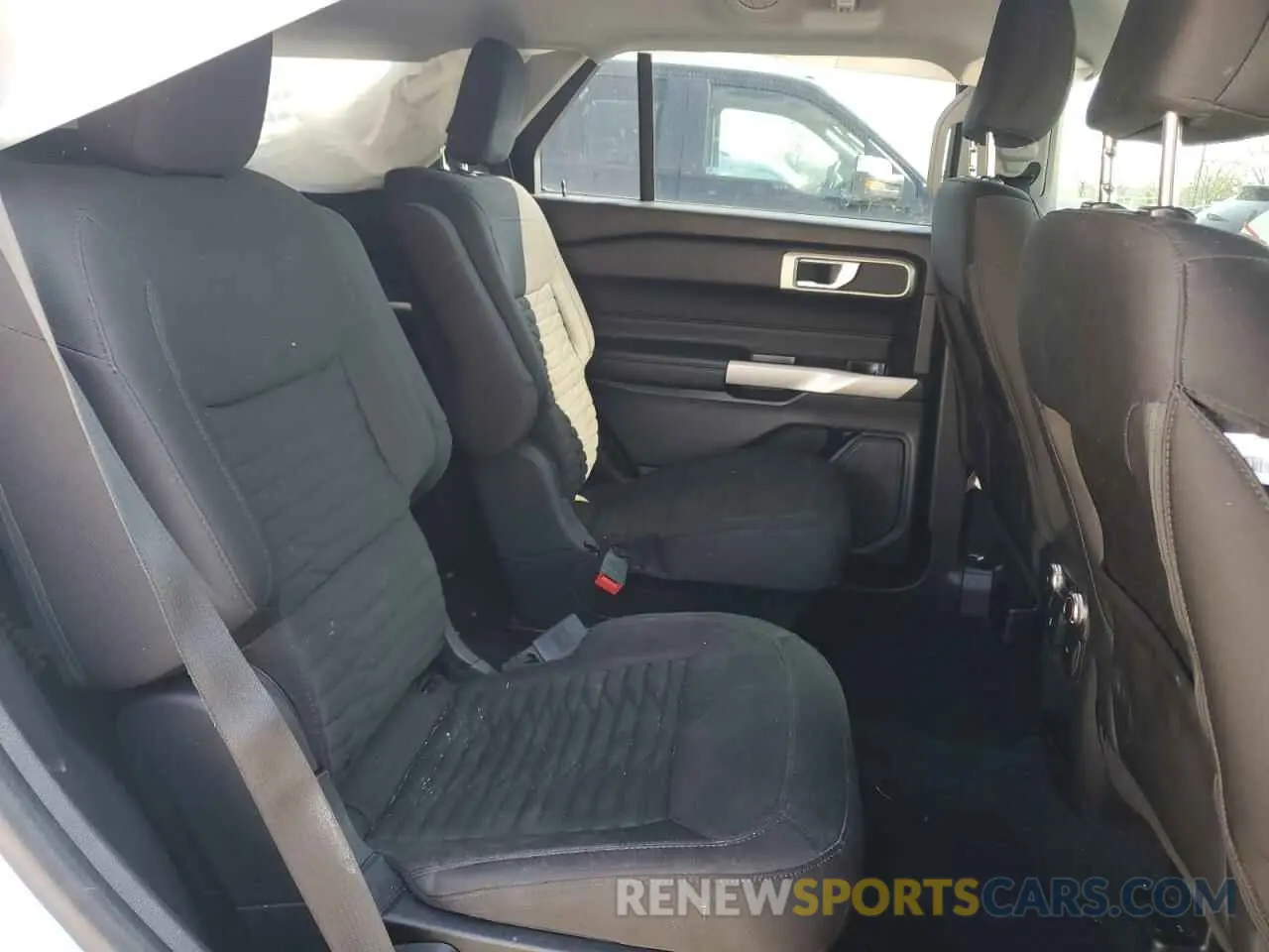 11 Фотография поврежденного автомобиля 1FMSK7DH2MGA51634 FORD EXPLORER 2021