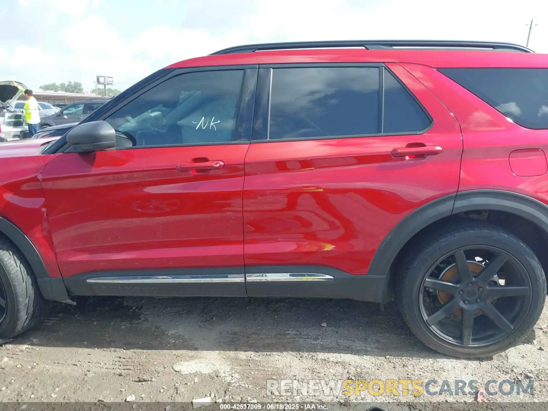 13 Photograph of a damaged car 1FMSK7DH2MGA52136 FORD EXPLORER 2021