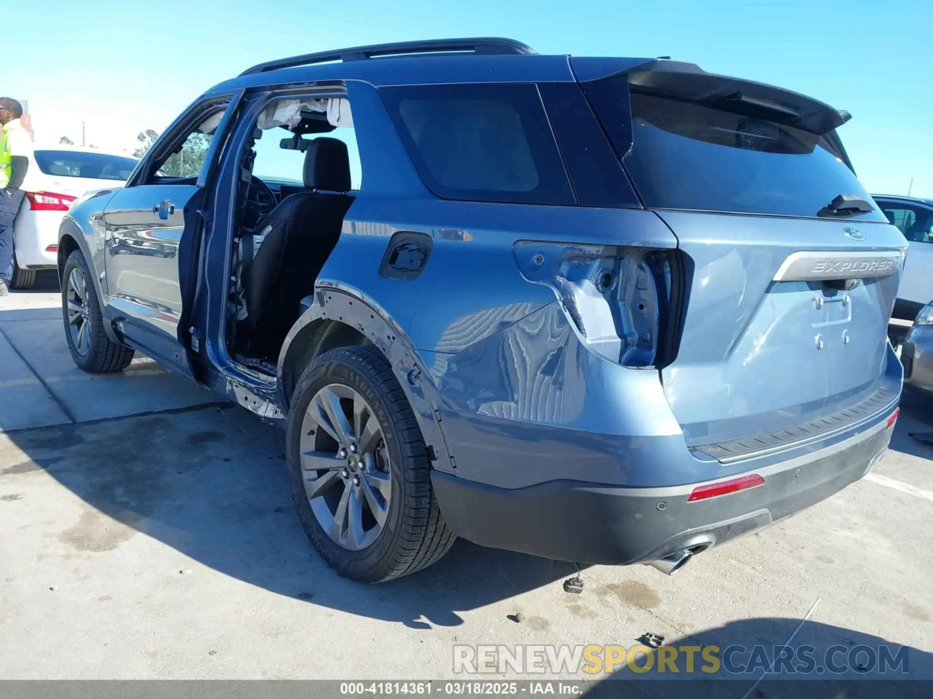 3 Photograph of a damaged car 1FMSK7DH2MGB71062 FORD EXPLORER 2021