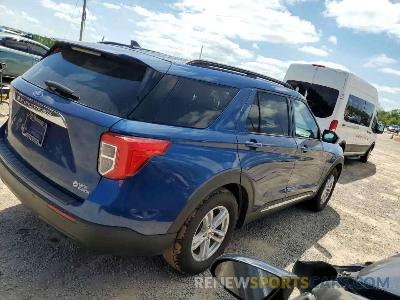 3 Photograph of a damaged car 1FMSK7DH3MGB85438 FORD EXPLORER 2021