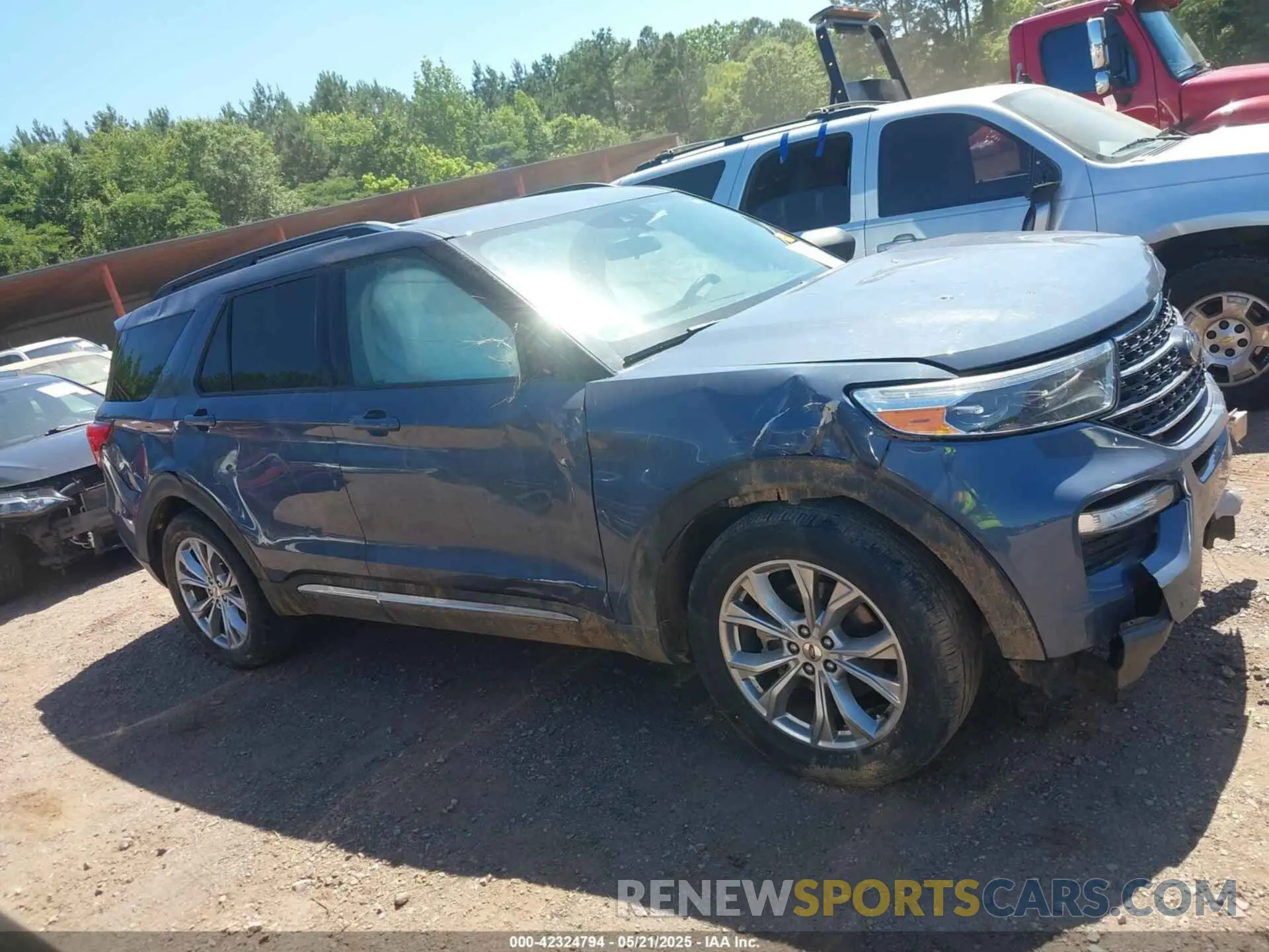 13 Photograph of a damaged car 1FMSK7DH4MGA26850 FORD EXPLORER 2021
