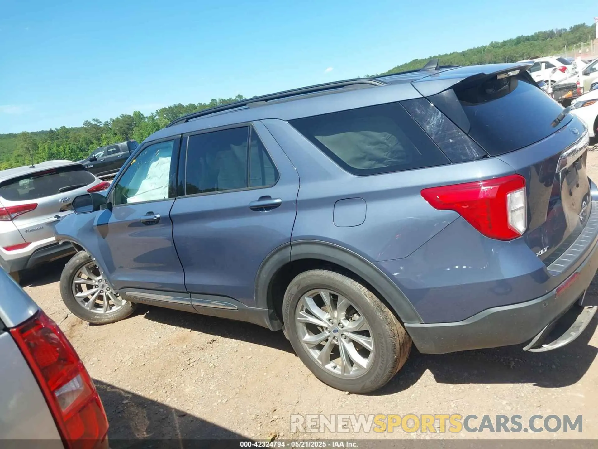 14 Photograph of a damaged car 1FMSK7DH4MGA26850 FORD EXPLORER 2021
