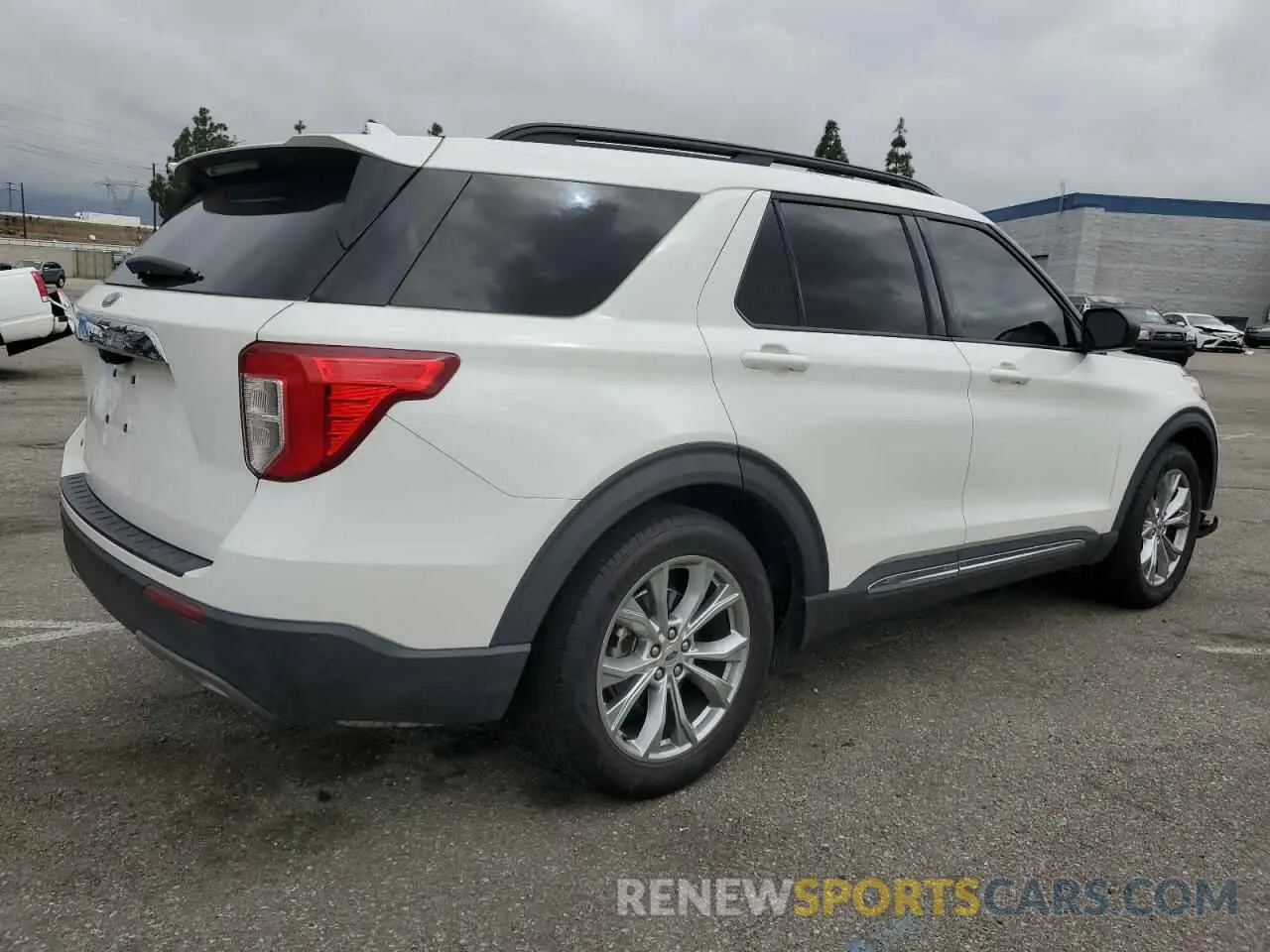 3 Фотография поврежденного автомобиля 1FMSK7DH6MGA31631 FORD EXPLORER 2021