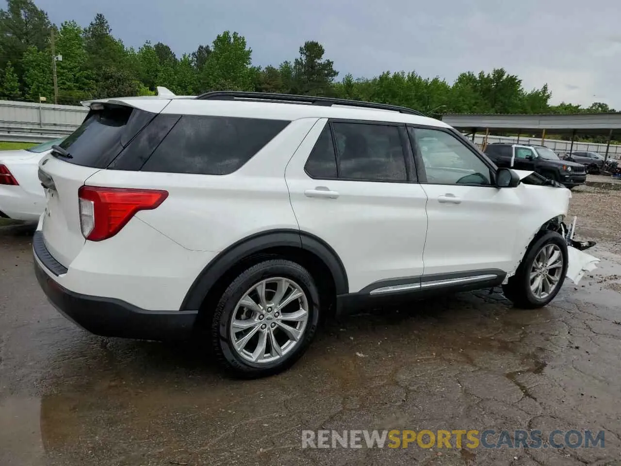 3 Photograph of a damaged car 1FMSK7DH7MGA92034 FORD EXPLORER 2021