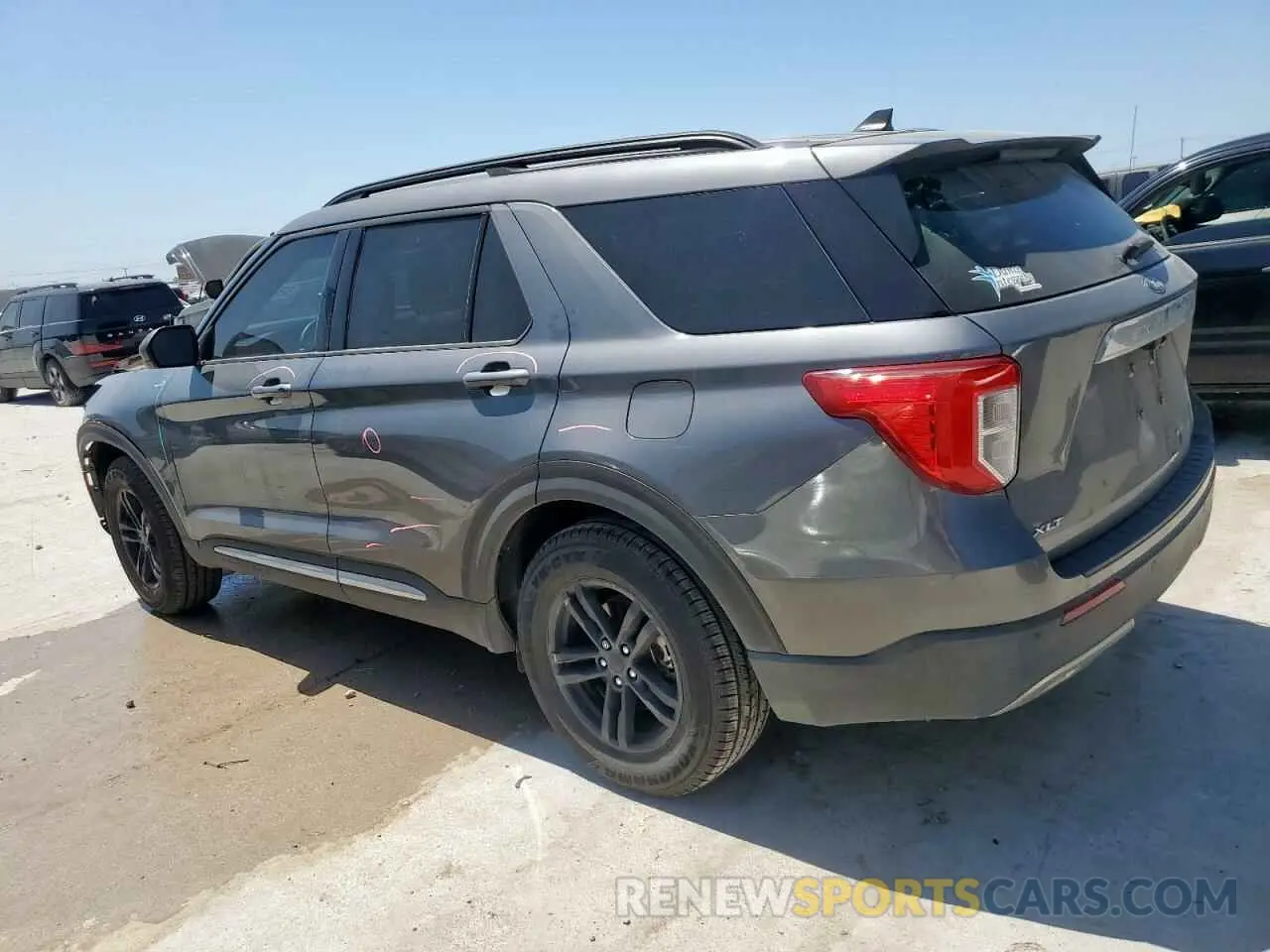 2 Фотография поврежденного автомобиля 1FMSK7DH7MGC41347 FORD EXPLORER 2021