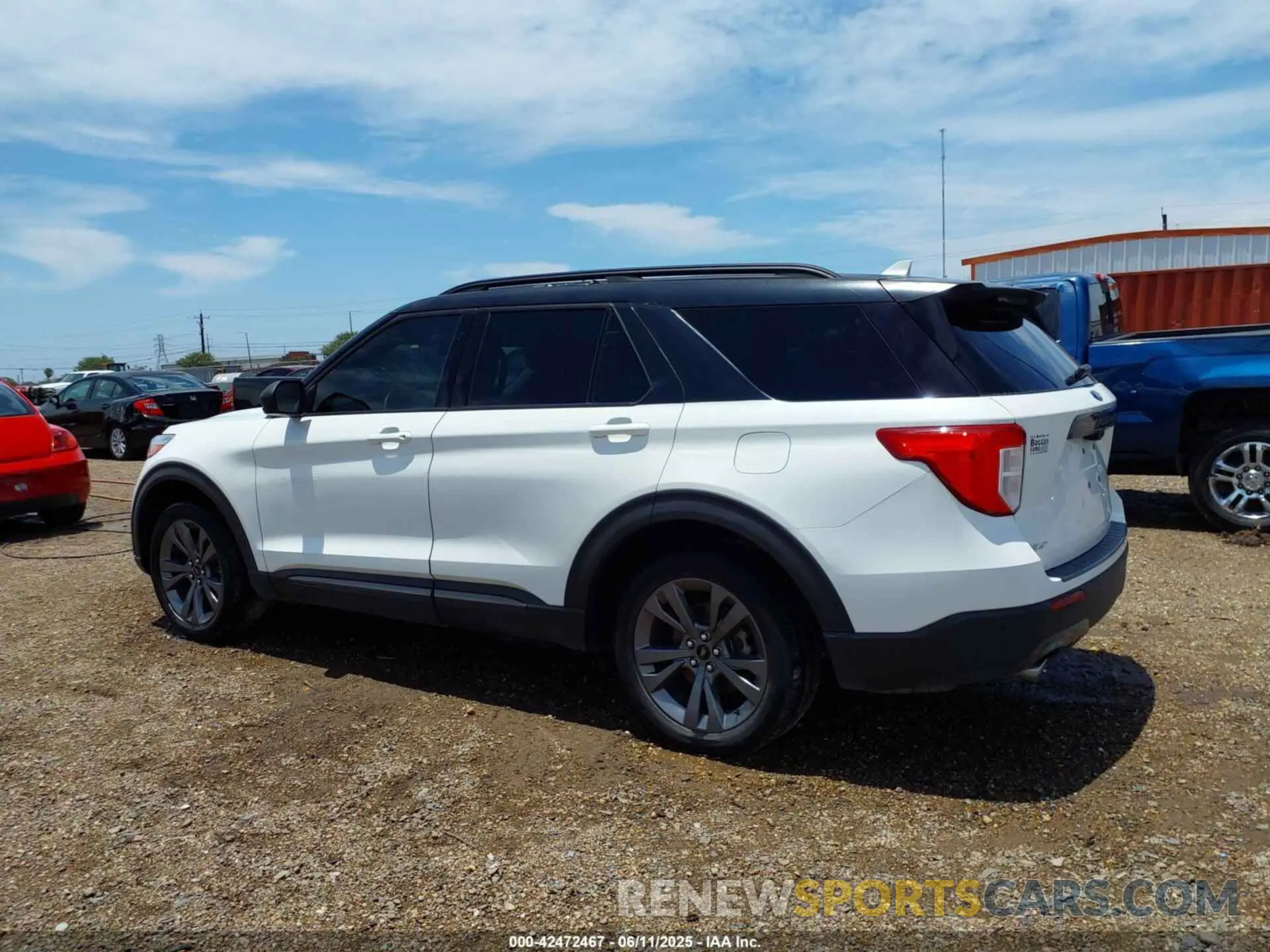14 Photograph of a damaged car 1FMSK7DH8MGB31410 FORD EXPLORER 2021