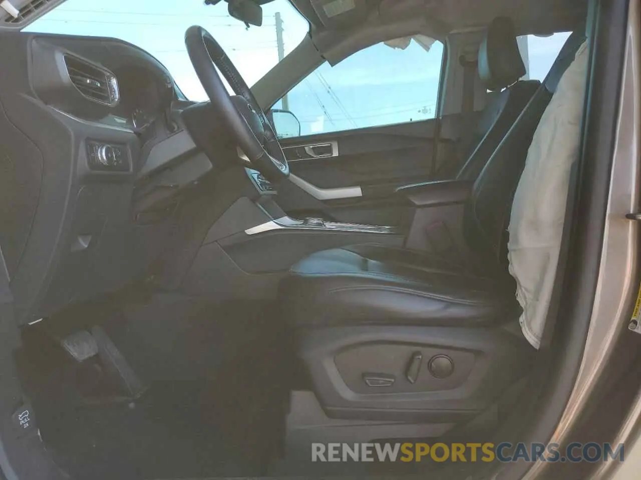 7 Фотография поврежденного автомобиля 1FMSK7DHXMGB02359 FORD EXPLORER 2021