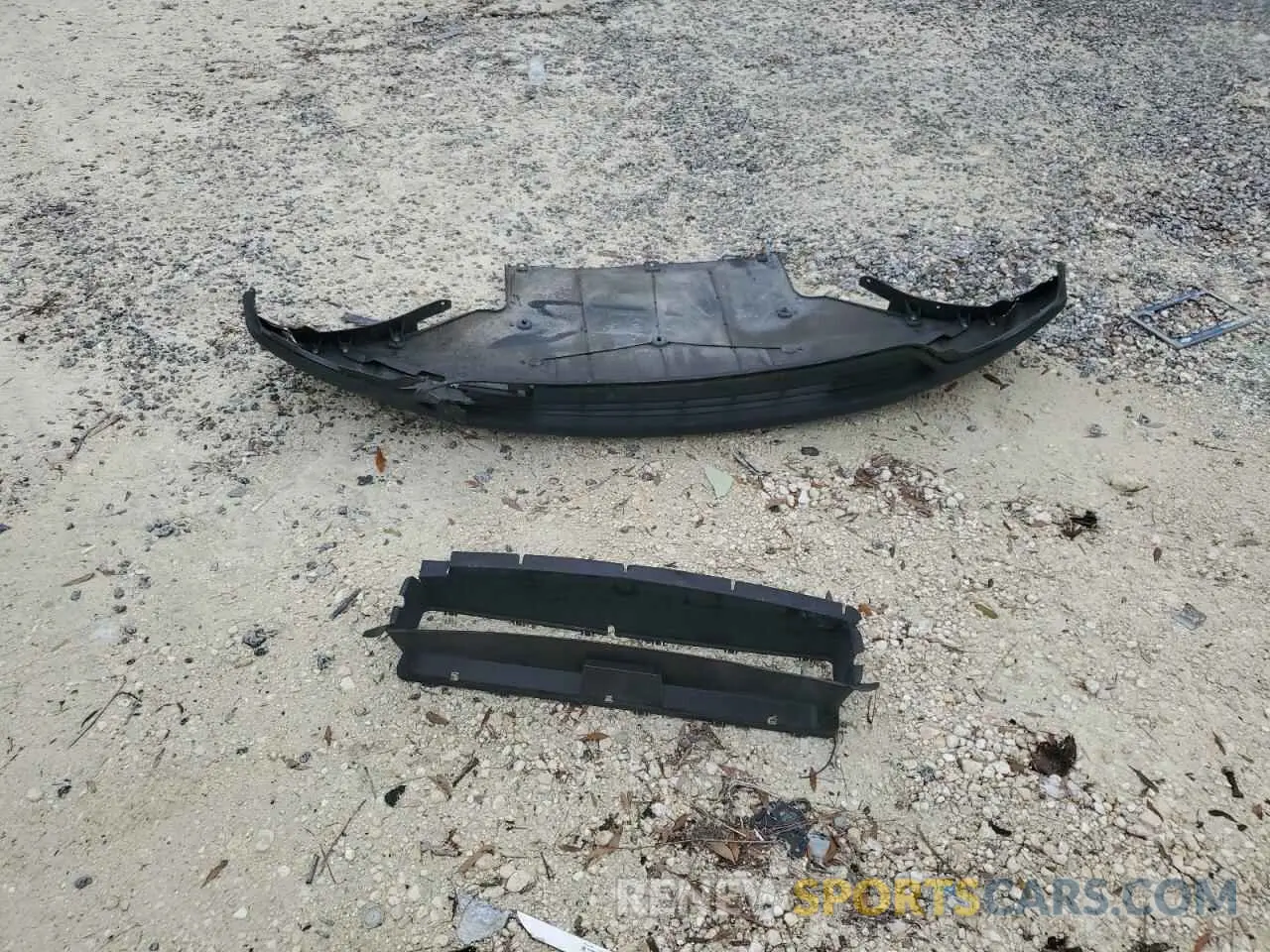 13 Photograph of a damaged car 1FMSK7DHXMGB40688 FORD EXPLORER 2021