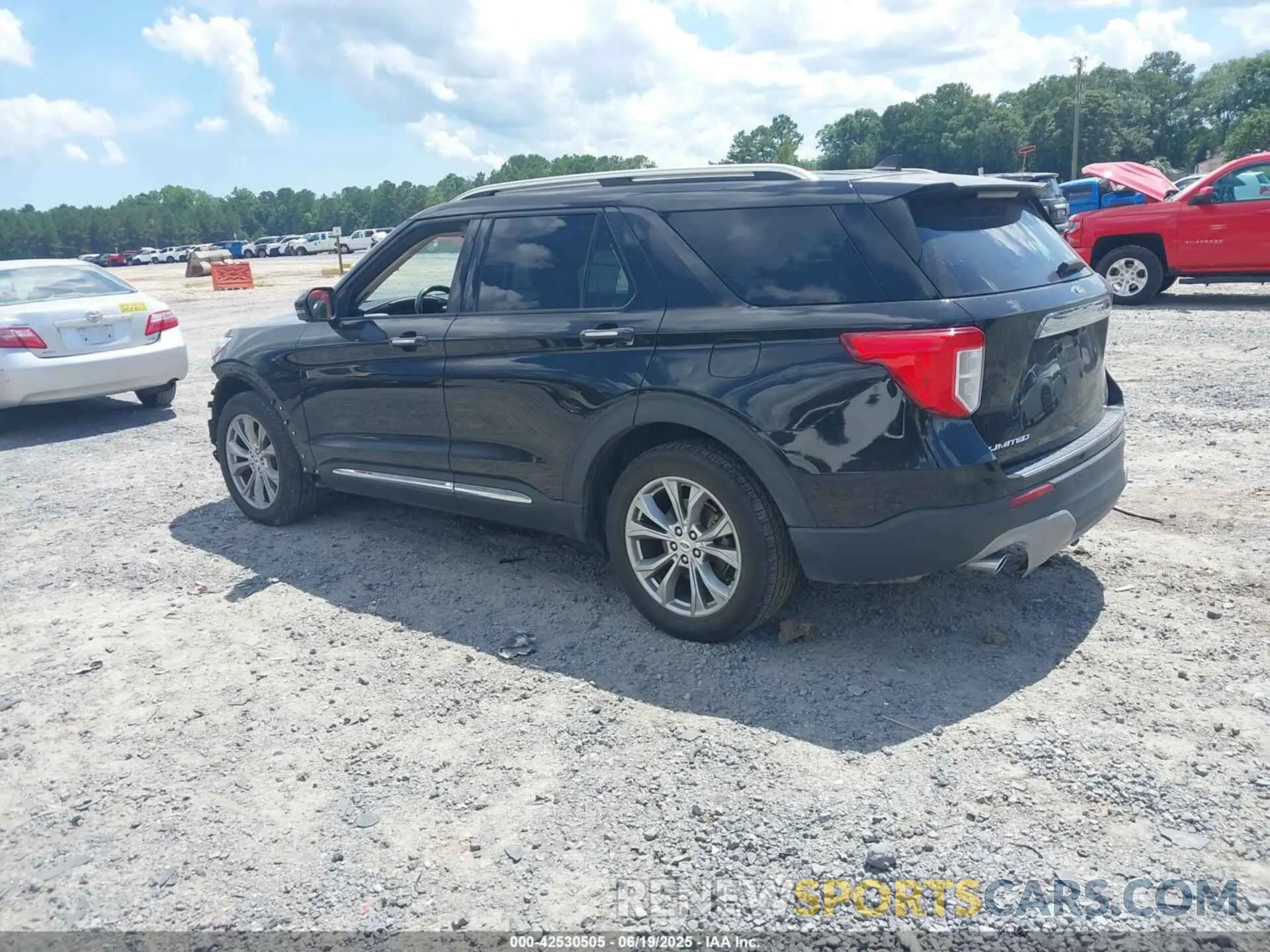 3 Photograph of a damaged car 1FMSK7FH6MGB06065 FORD EXPLORER 2021