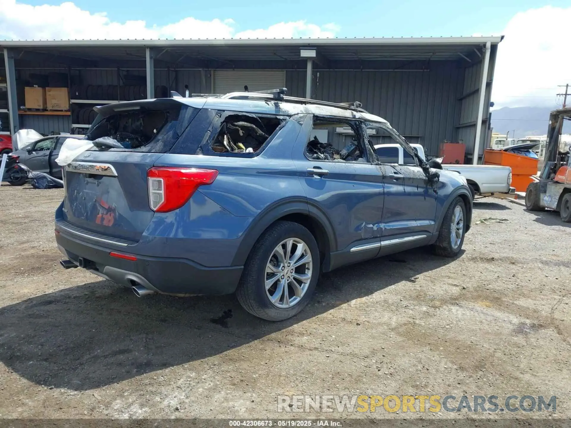 4 Photograph of a damaged car 1FMSK7FH7MGC16722 FORD EXPLORER 2021