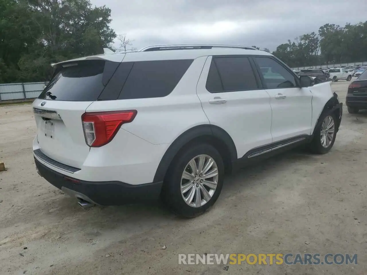 3 Photograph of a damaged car 1FMSK7FH8MGA52252 FORD EXPLORER 2021