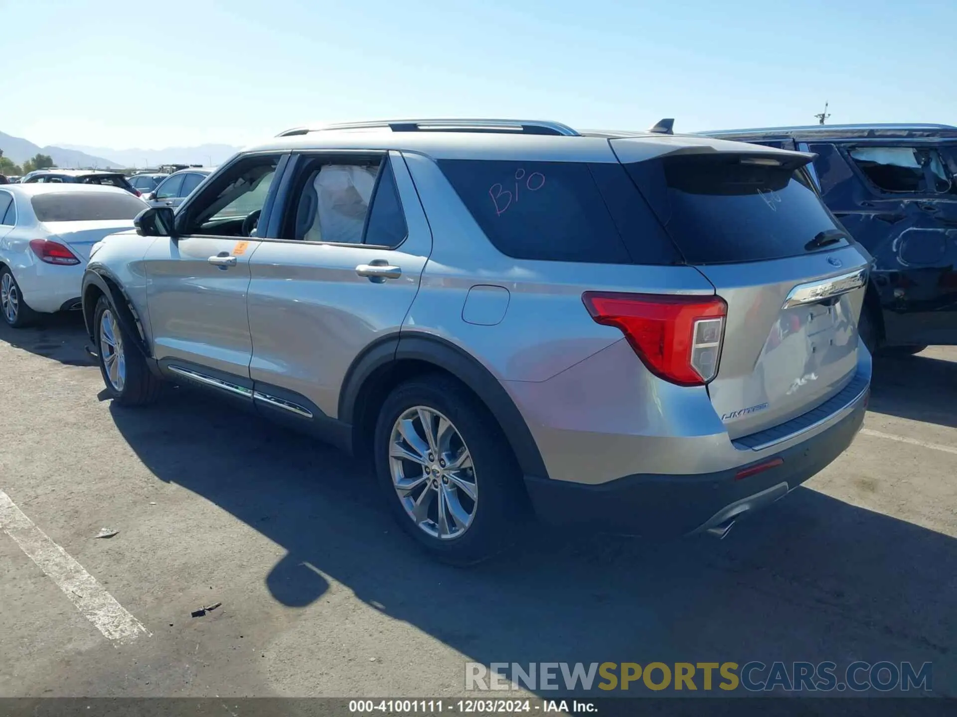 3 Photograph of a damaged car 1FMSK7FH8MGA95750 FORD EXPLORER 2021