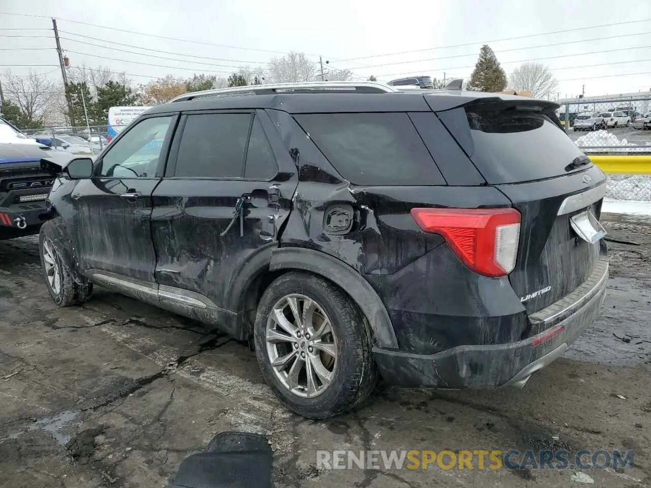 2 Фотография поврежденного автомобиля 1FMSK7FHXMGB45824 FORD EXPLORER 2021