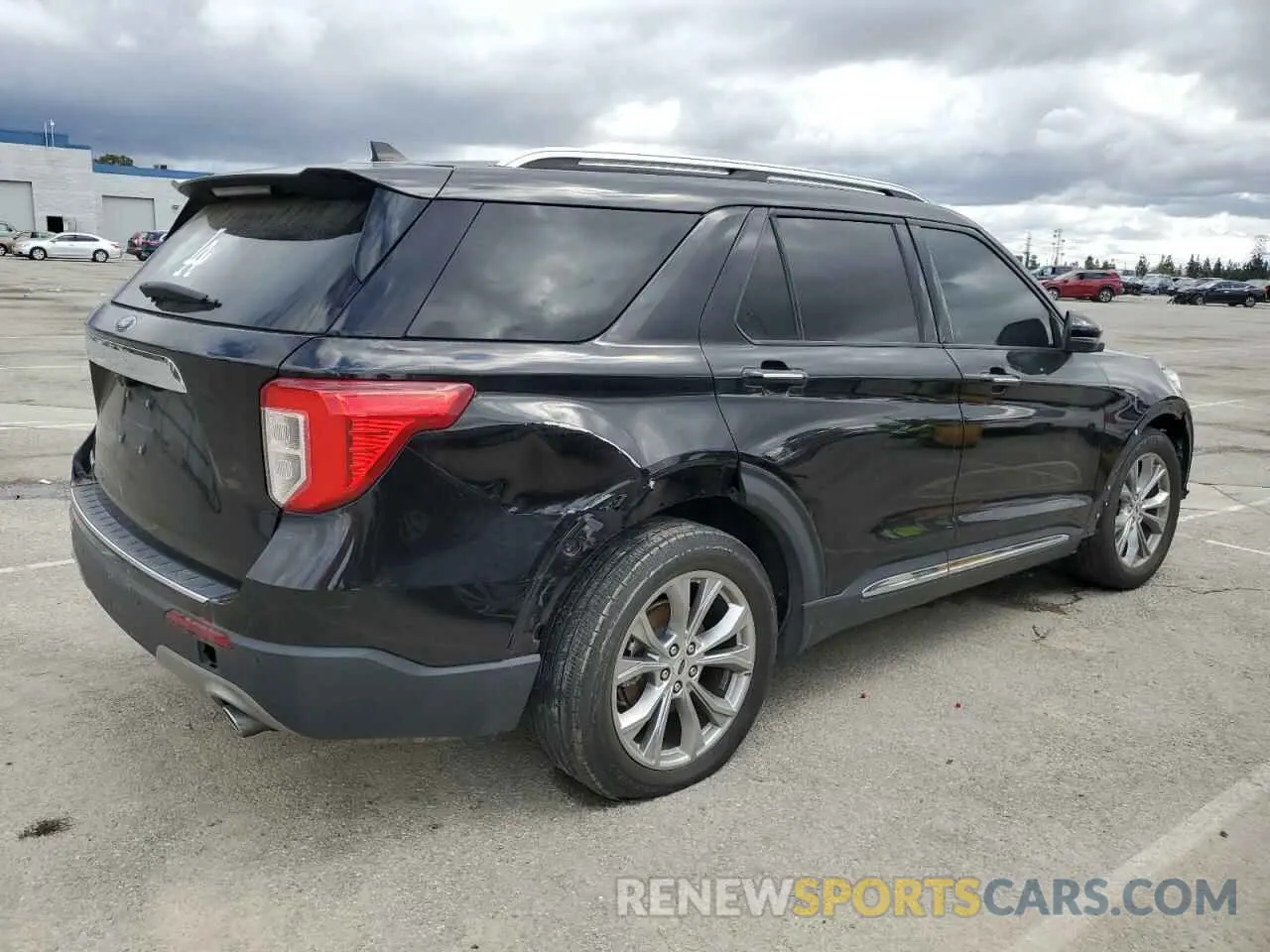 3 Photograph of a damaged car 1FMSK7FHXMGB52658 FORD EXPLORER 2021