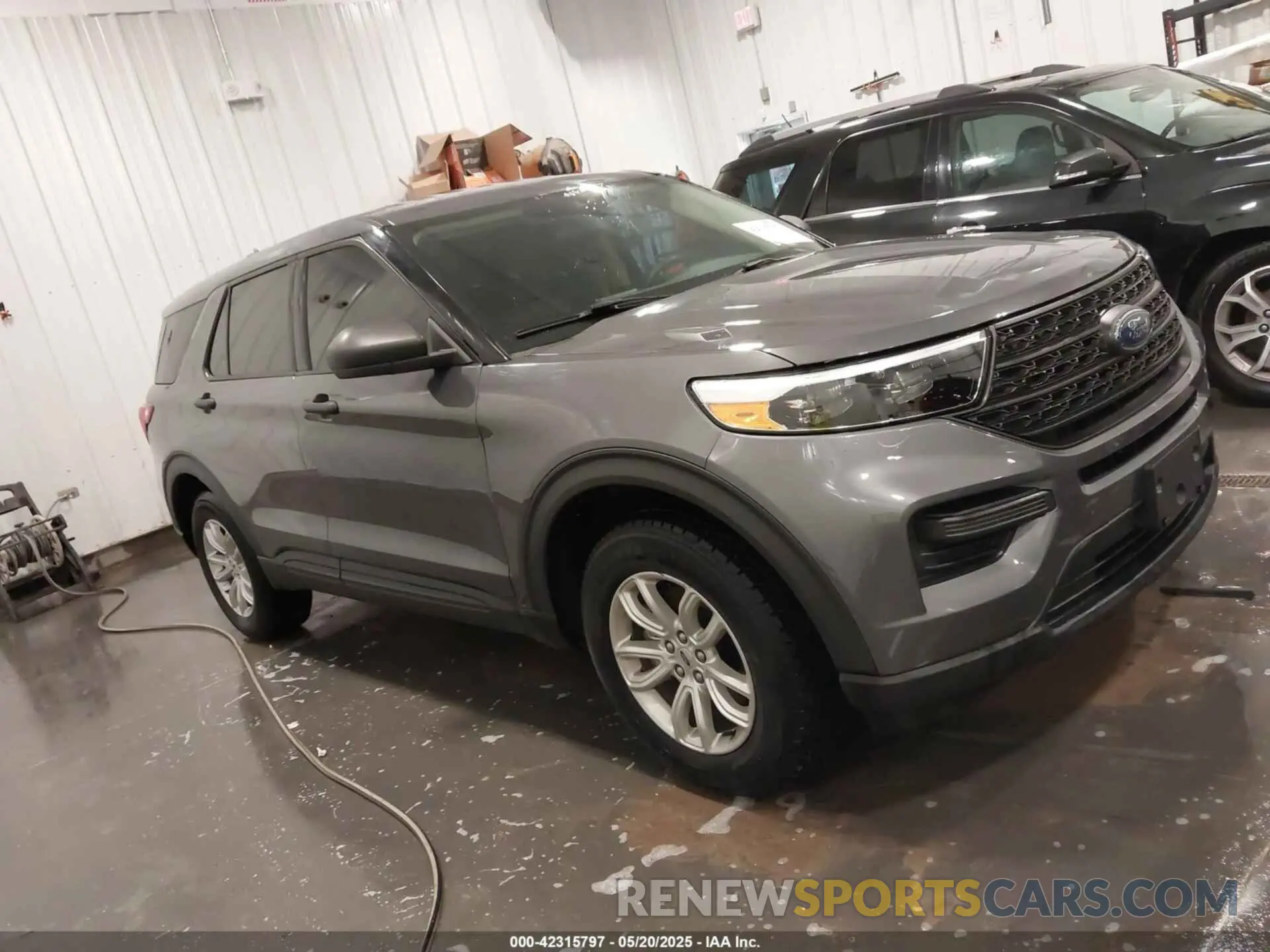 13 Photograph of a damaged car 1FMSK8BB2MGB73169 FORD EXPLORER 2021