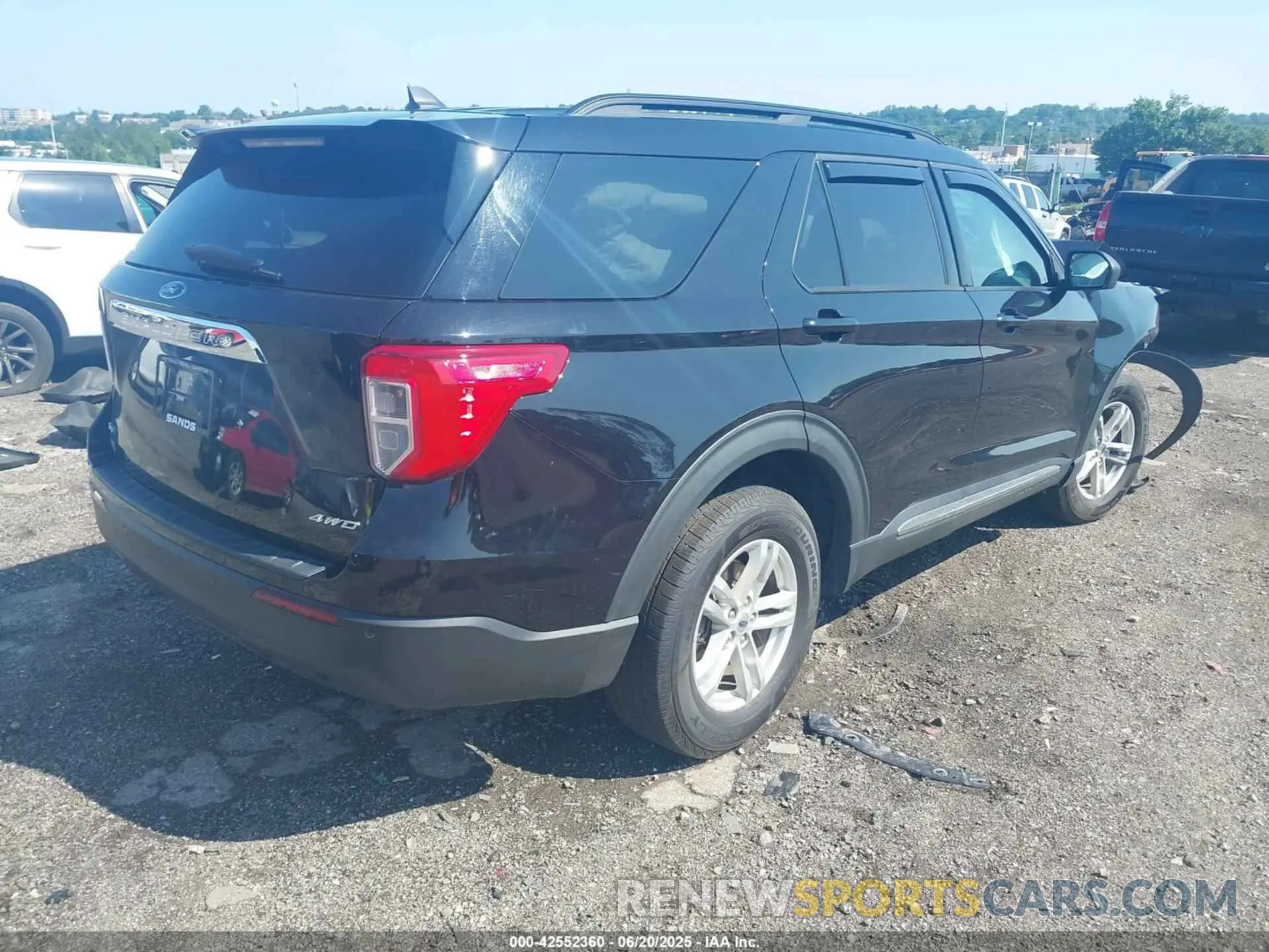 4 Фотография поврежденного автомобиля 1FMSK8DH1MGA76417 FORD EXPLORER 2021