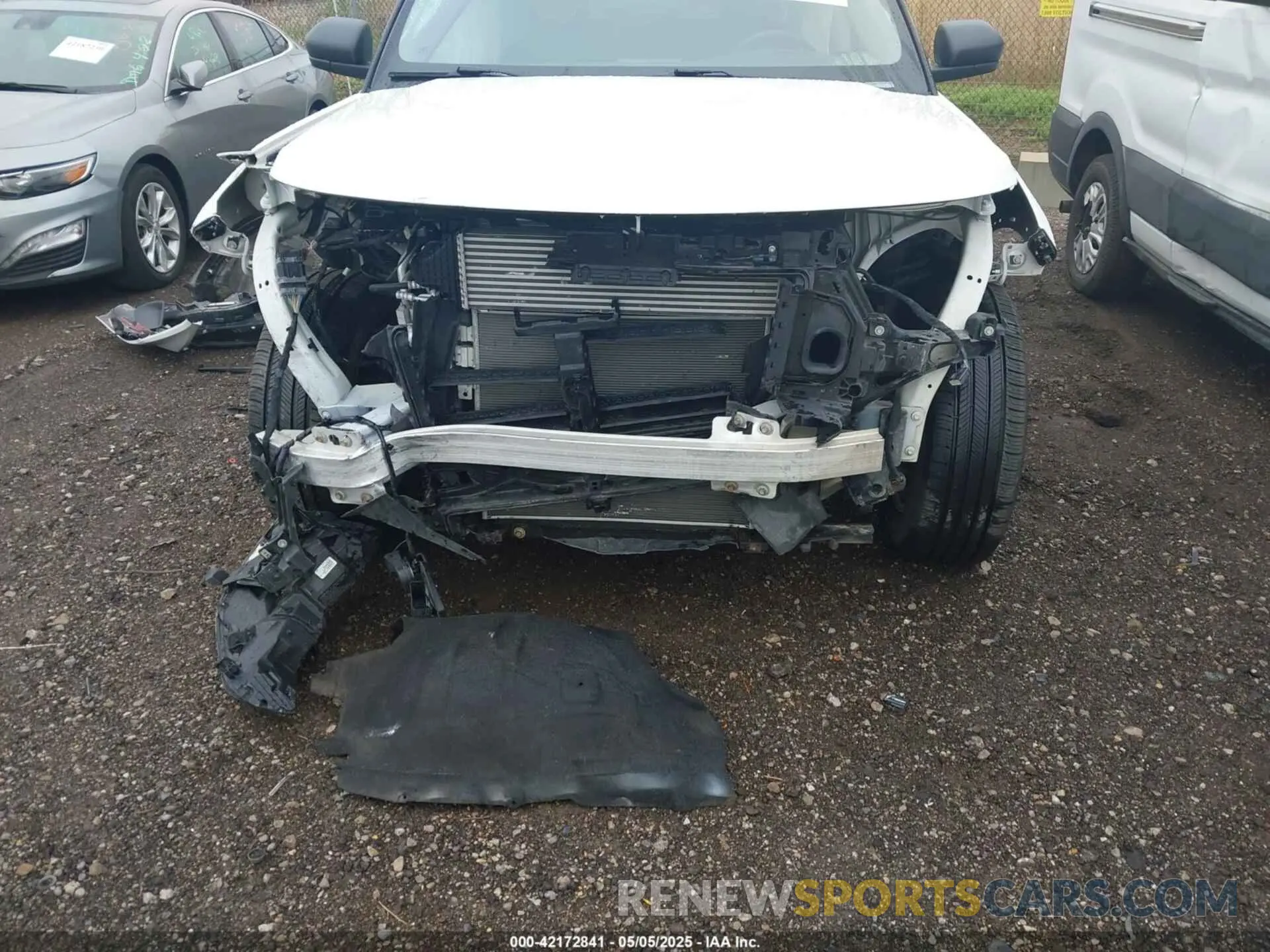 6 Фотография поврежденного автомобиля 1FMSK8DH2MGA81156 FORD EXPLORER 2021