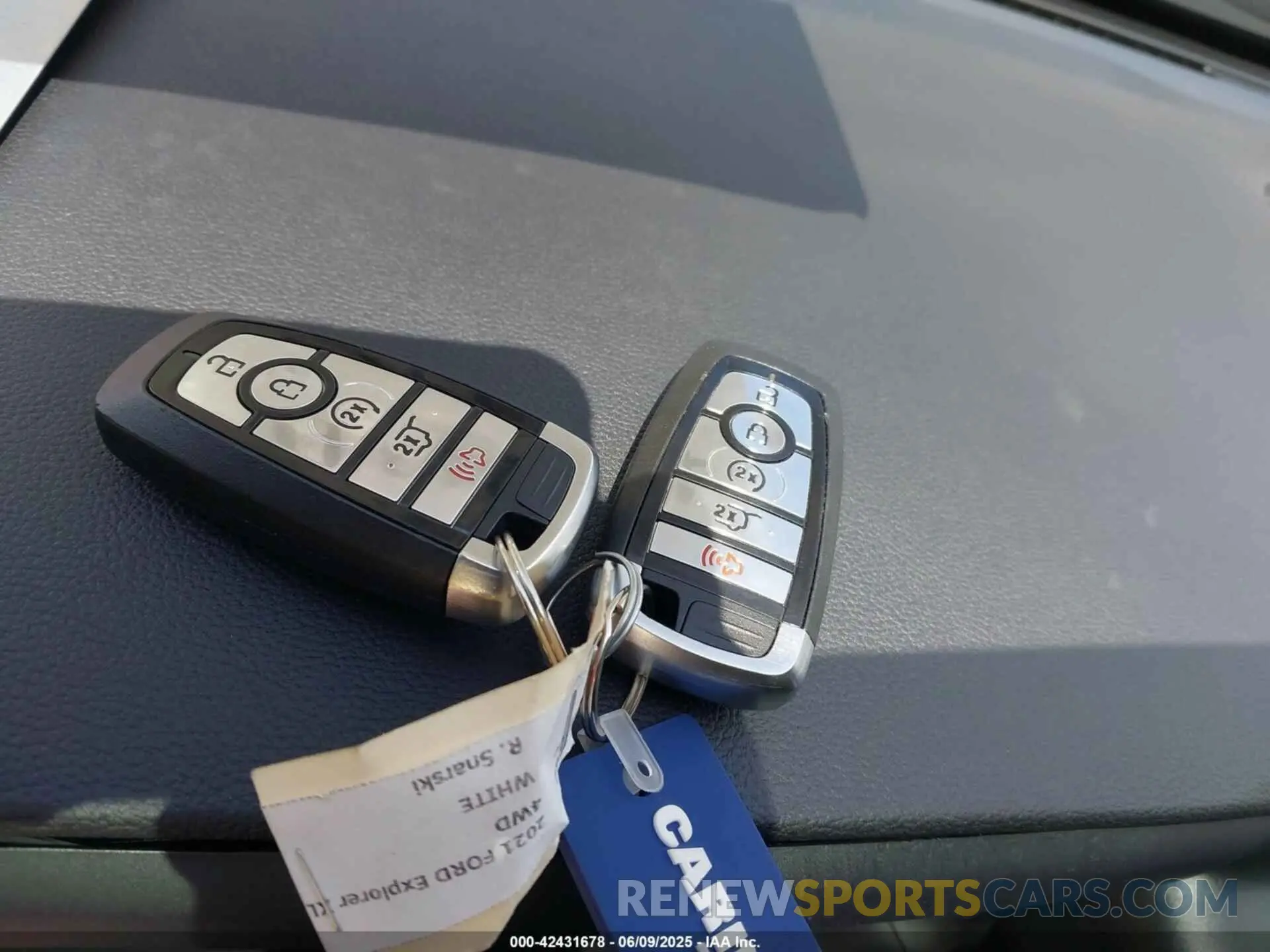 11 Photograph of a damaged car 1FMSK8DH2MGB20487 FORD EXPLORER 2021
