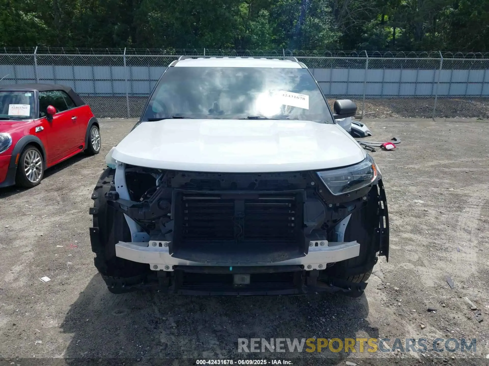 13 Photograph of a damaged car 1FMSK8DH2MGB20487 FORD EXPLORER 2021