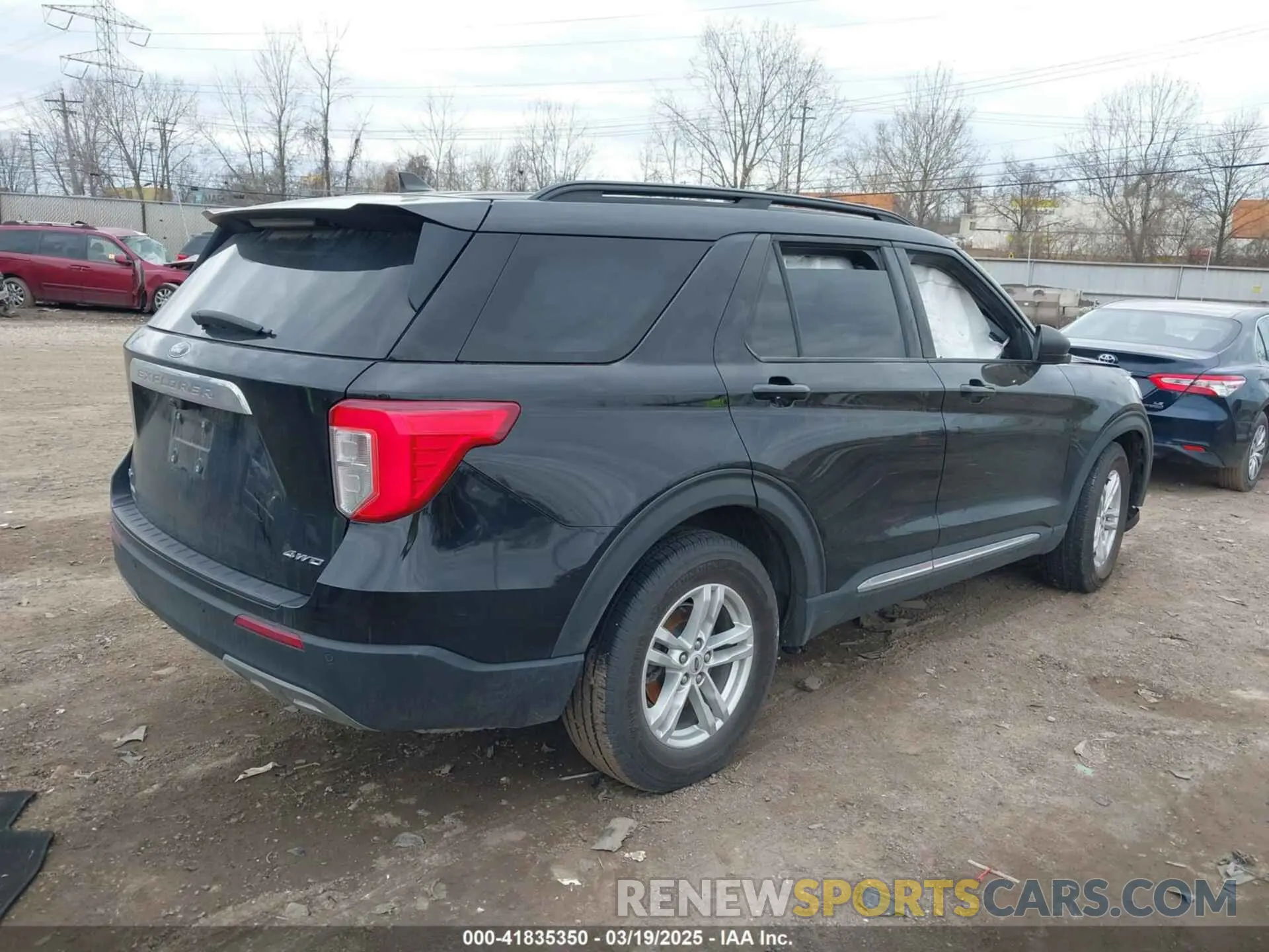 4 Photograph of a damaged car 1FMSK8DH2MGB58995 FORD EXPLORER 2021