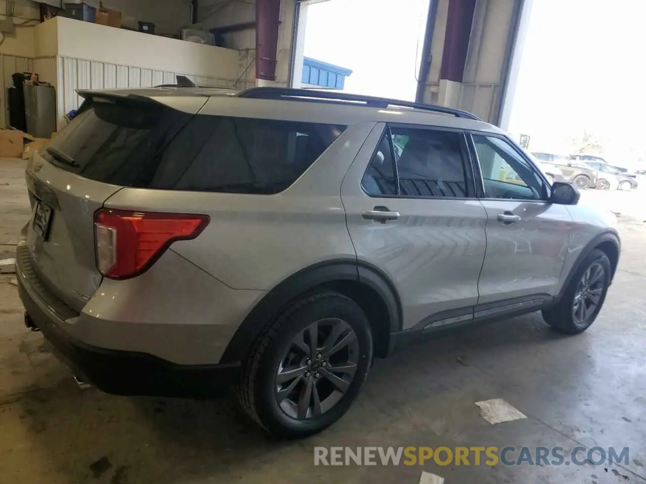3 Photograph of a damaged car 1FMSK8DH2MGB68202 FORD EXPLORER 2021