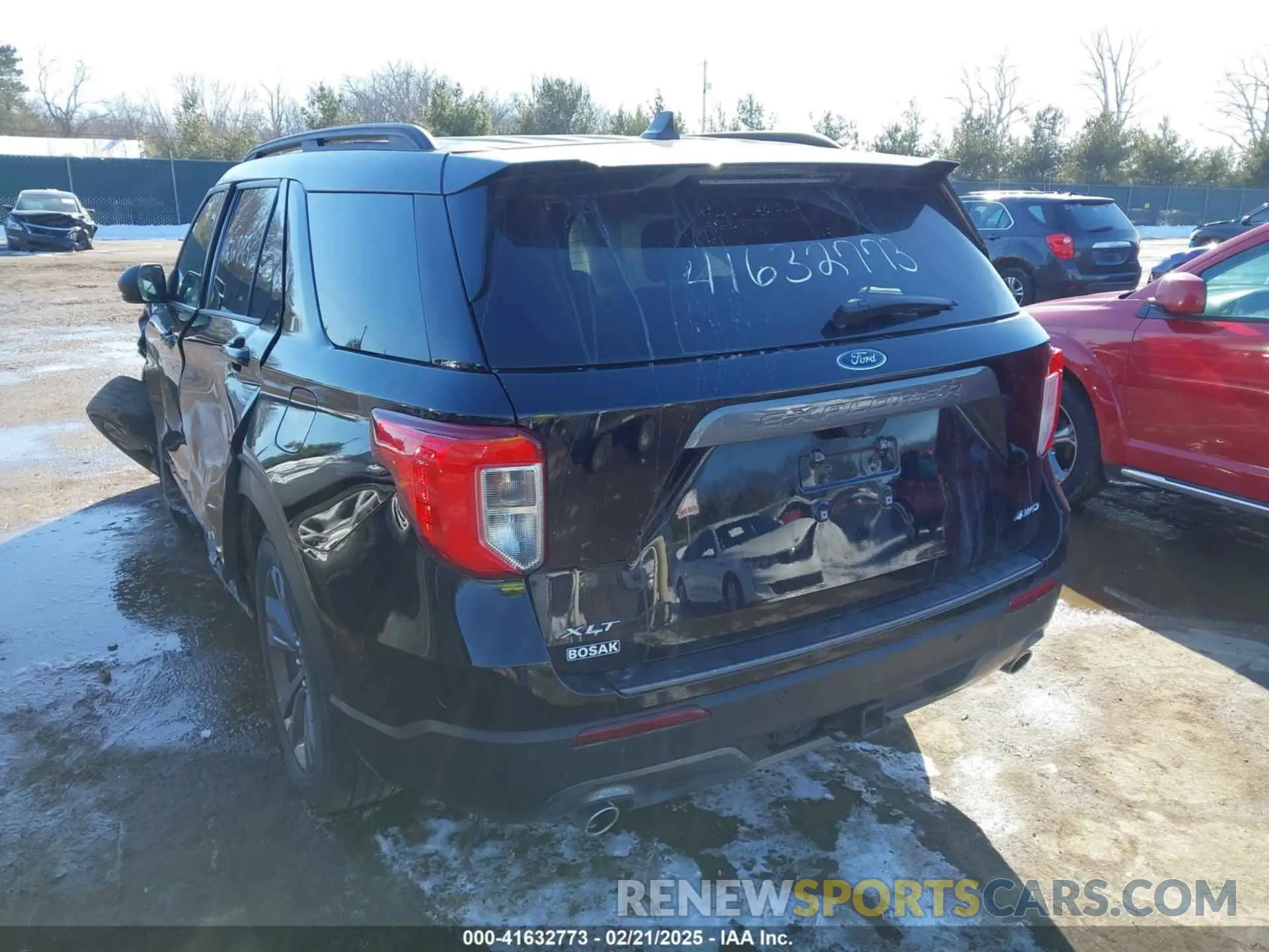 3 Фотография поврежденного автомобиля 1FMSK8DH3MGA03758 FORD EXPLORER 2021