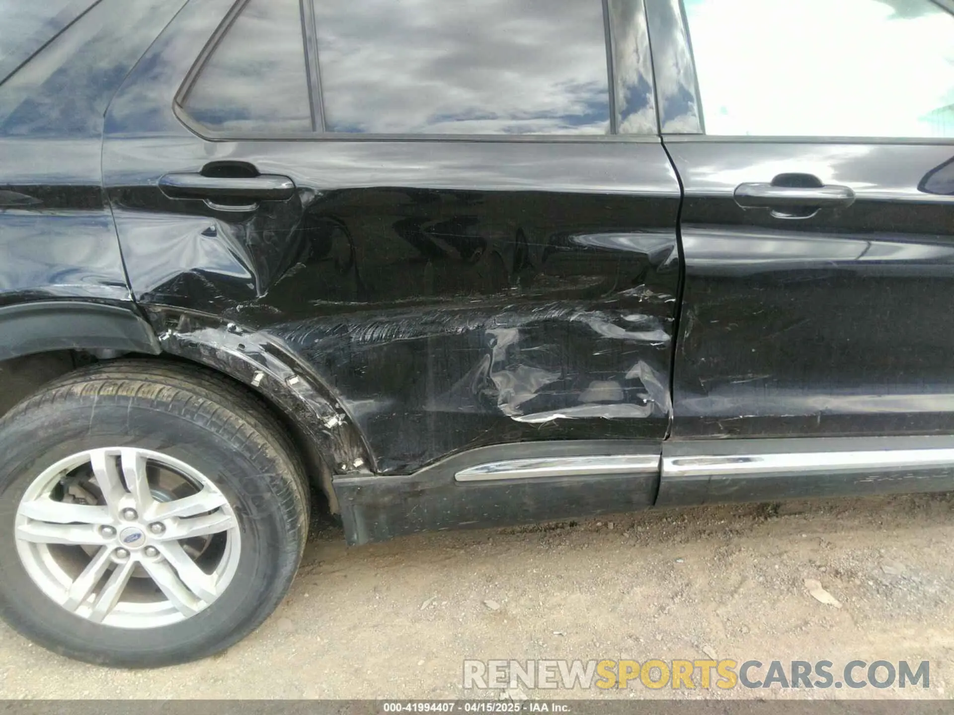 6 Фотография поврежденного автомобиля 1FMSK8DH3MGB42417 FORD EXPLORER 2021