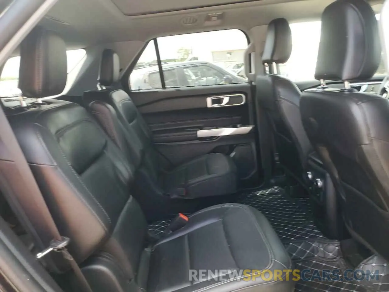 11 Photograph of a damaged car 1FMSK8DH3MGB56656 FORD EXPLORER 2021