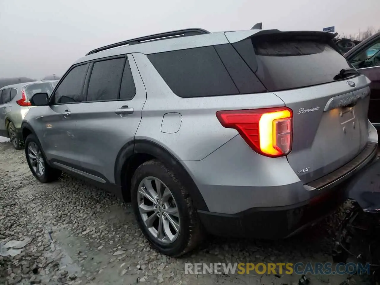 2 Photograph of a damaged car 1FMSK8DH3MGC15267 FORD EXPLORER 2021