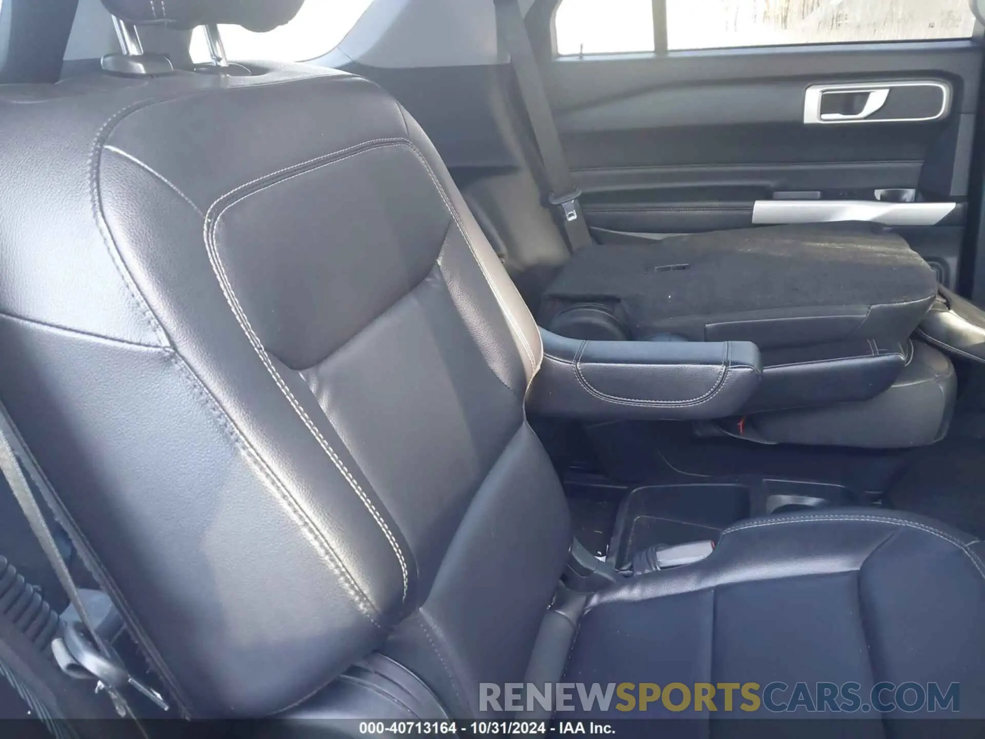 8 Фотография поврежденного автомобиля 1FMSK8DH4MGA10203 FORD EXPLORER 2021