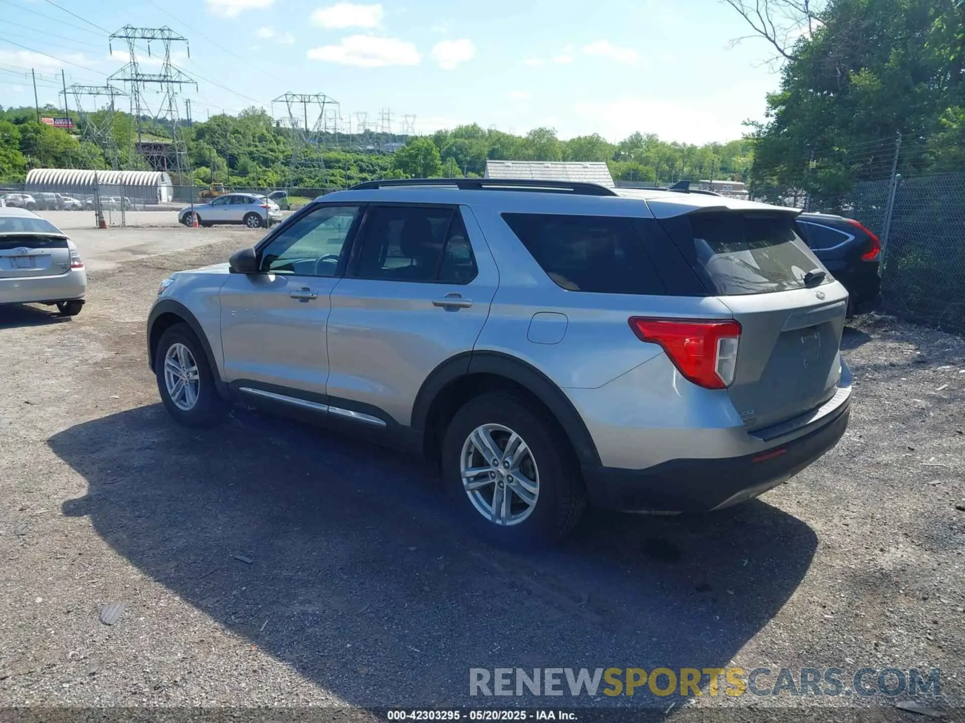 3 Photograph of a damaged car 1FMSK8DH4MGA26515 FORD EXPLORER 2021