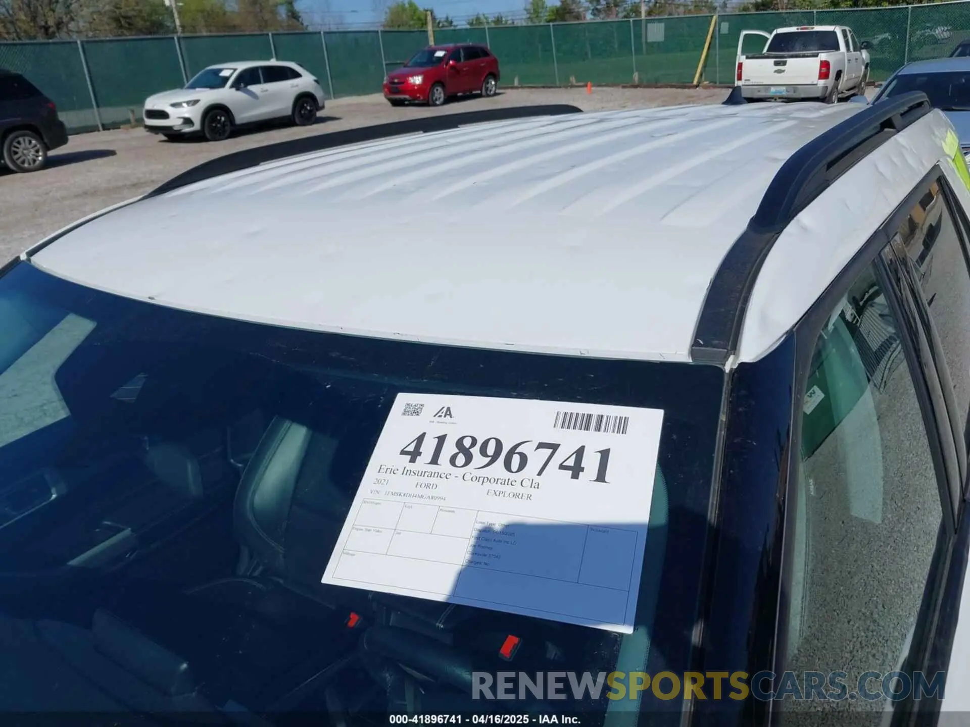 17 Photograph of a damaged car 1FMSK8DH4MGA80994 FORD EXPLORER 2021