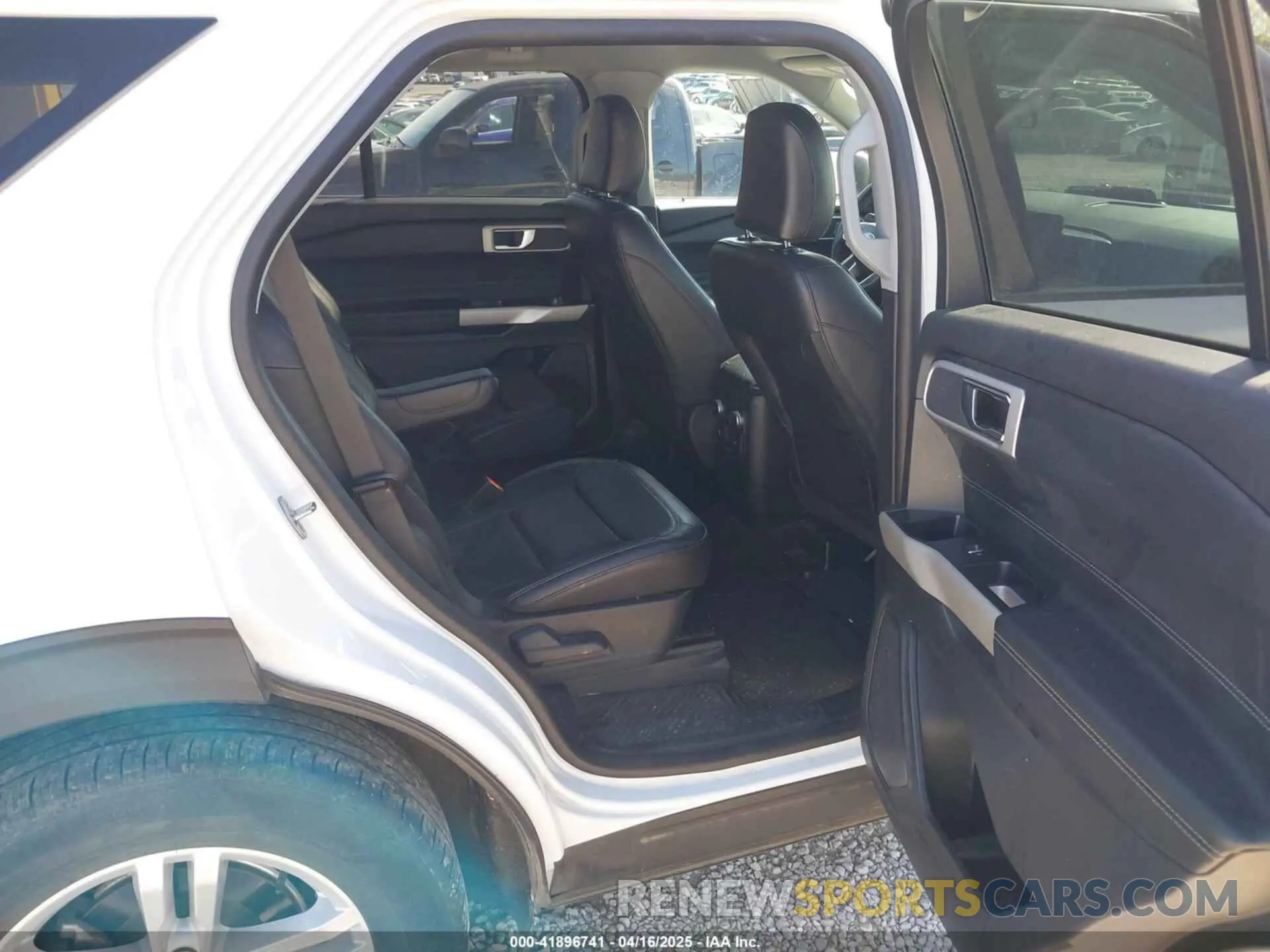 8 Photograph of a damaged car 1FMSK8DH4MGA80994 FORD EXPLORER 2021