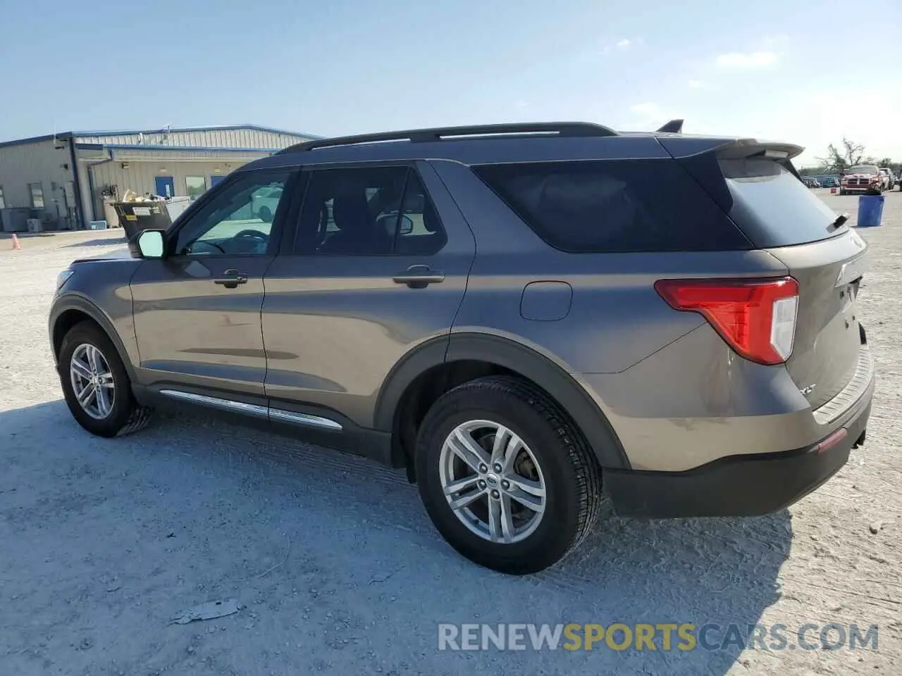 2 Фотография поврежденного автомобиля 1FMSK8DH4MGB58660 FORD EXPLORER 2021