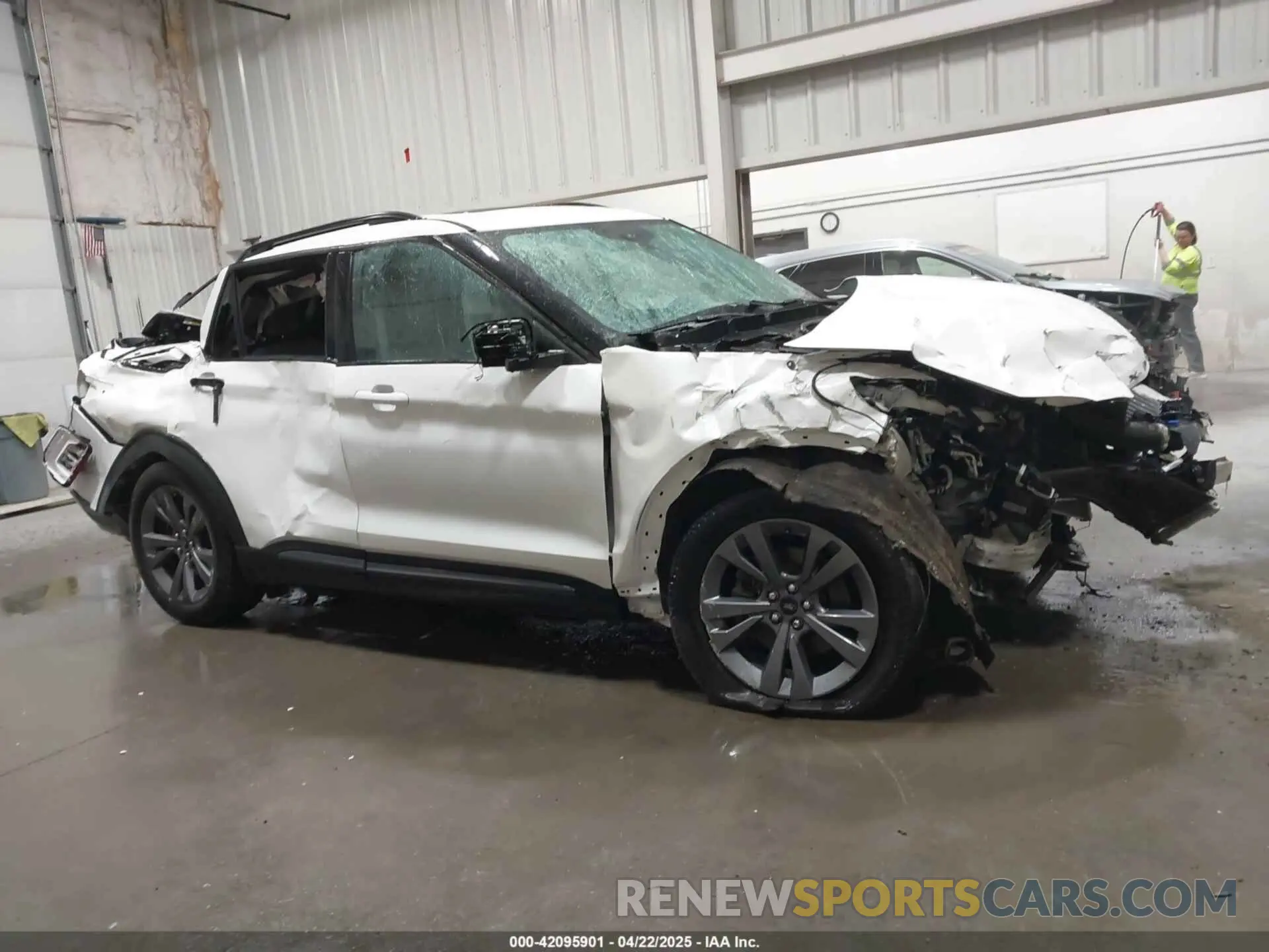 13 Photograph of a damaged car 1FMSK8DH4MGB71795 FORD EXPLORER 2021