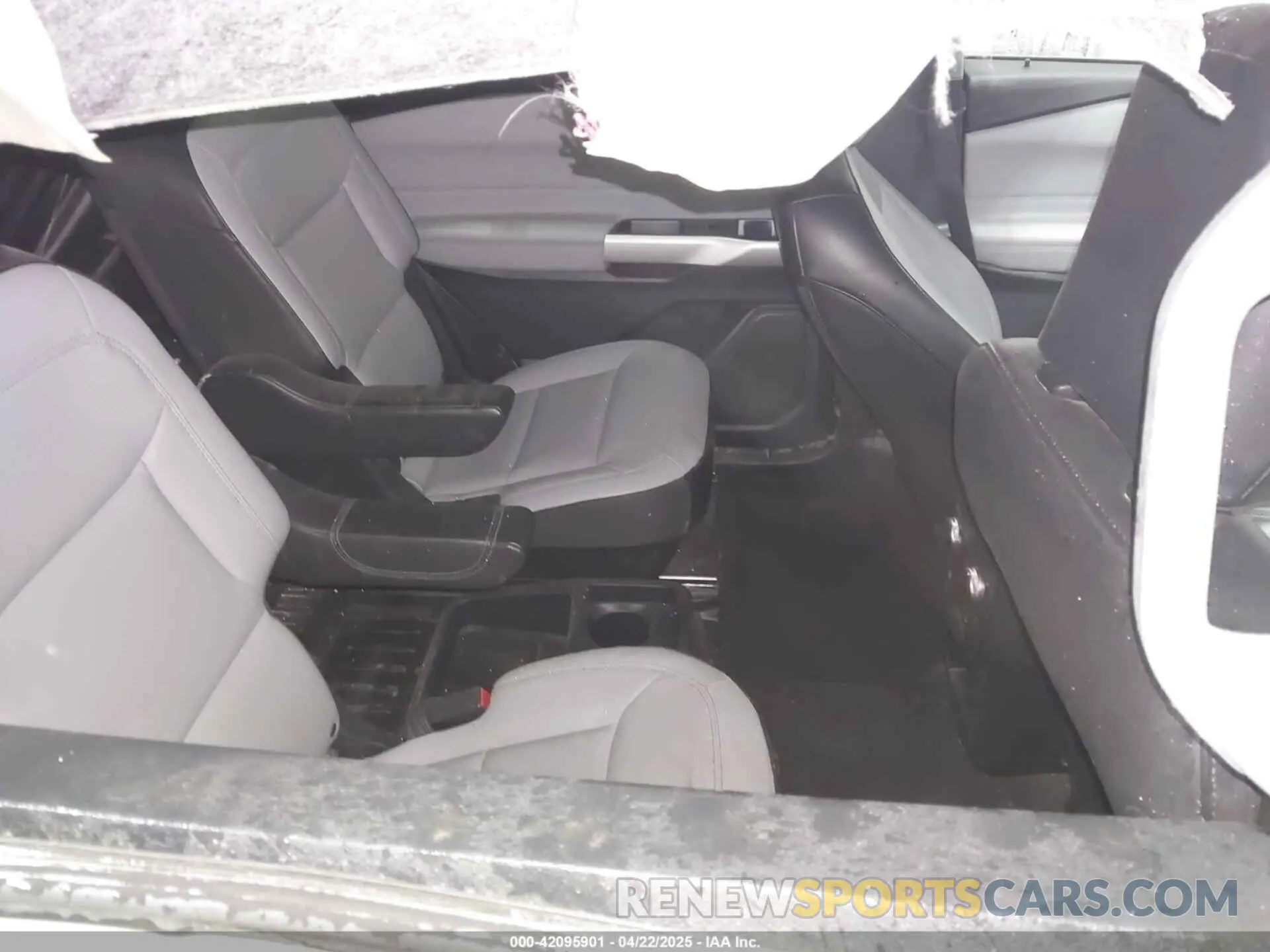 8 Photograph of a damaged car 1FMSK8DH4MGB71795 FORD EXPLORER 2021