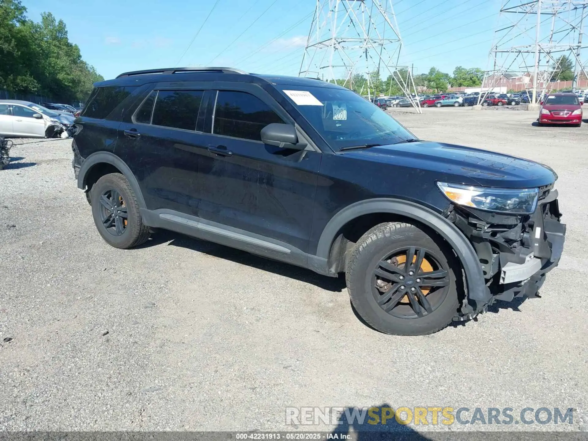 1 Фотография поврежденного автомобиля 1FMSK8DH6MGB10383 FORD EXPLORER 2021