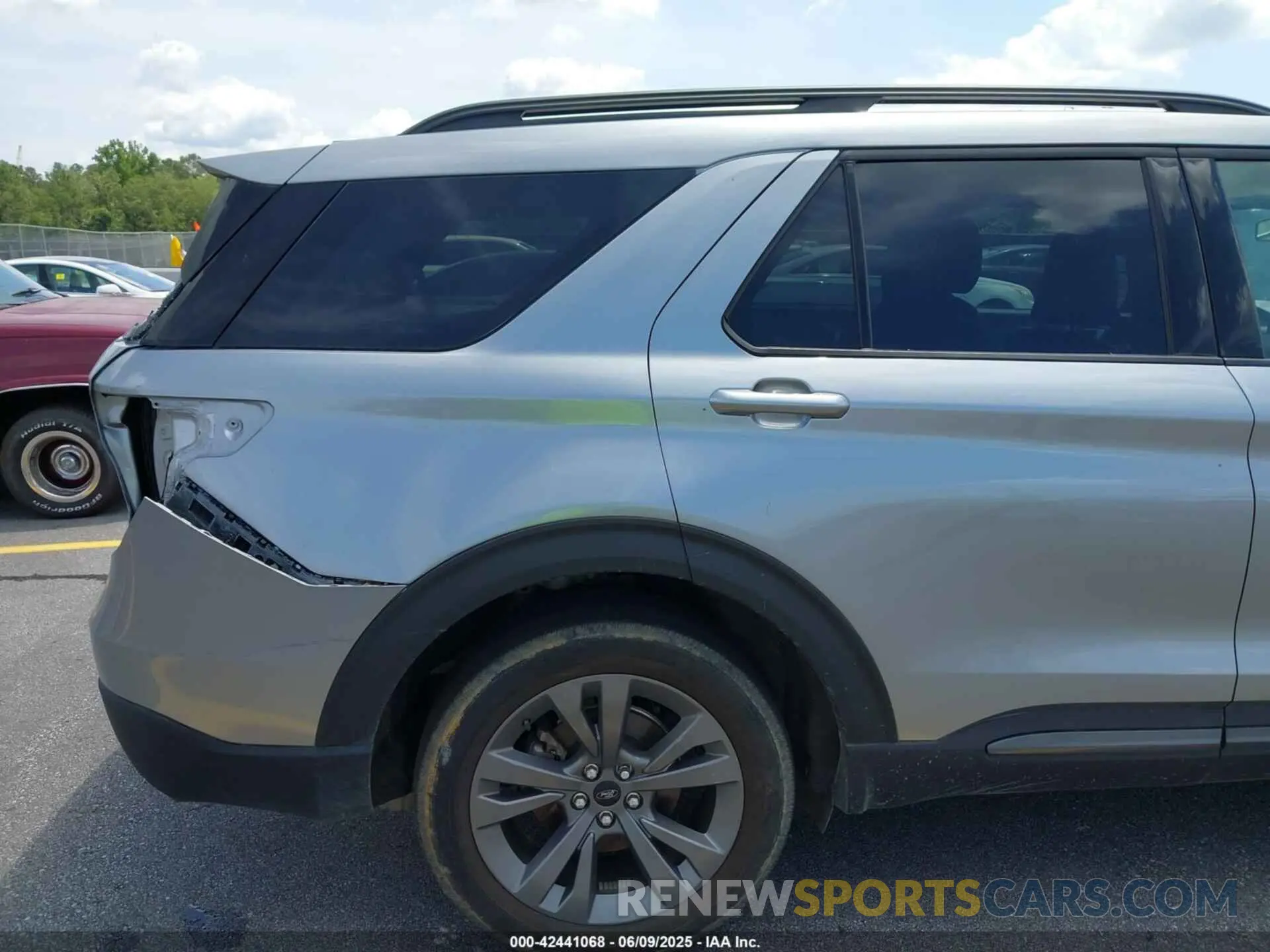 6 Photograph of a damaged car 1FMSK8DH6MGC13061 FORD EXPLORER 2021