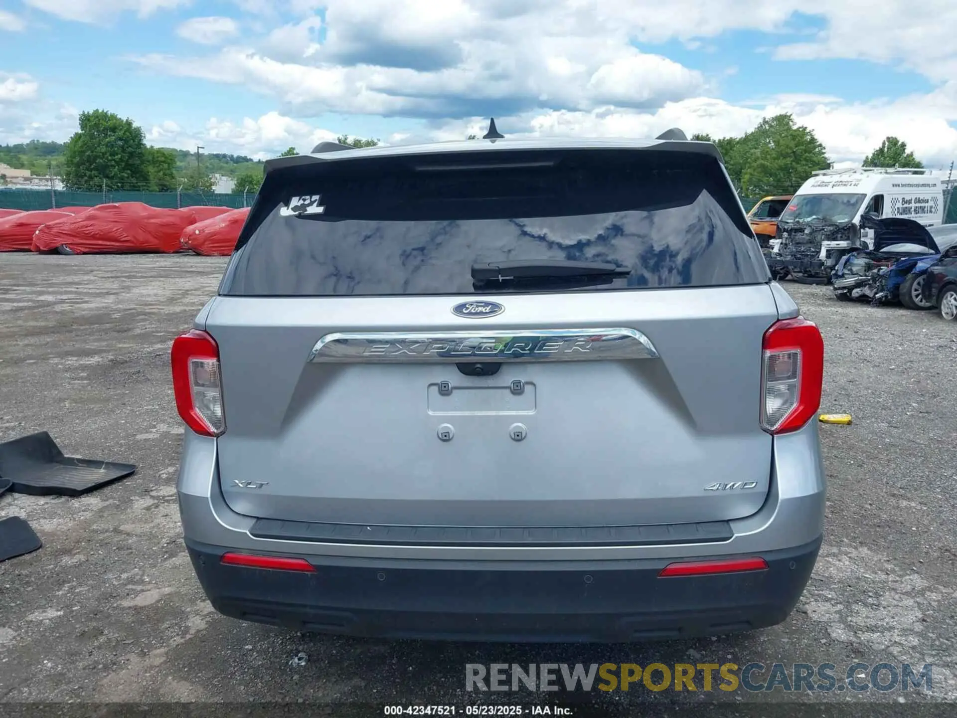 17 Photograph of a damaged car 1FMSK8DH6MGC46268 FORD EXPLORER 2021