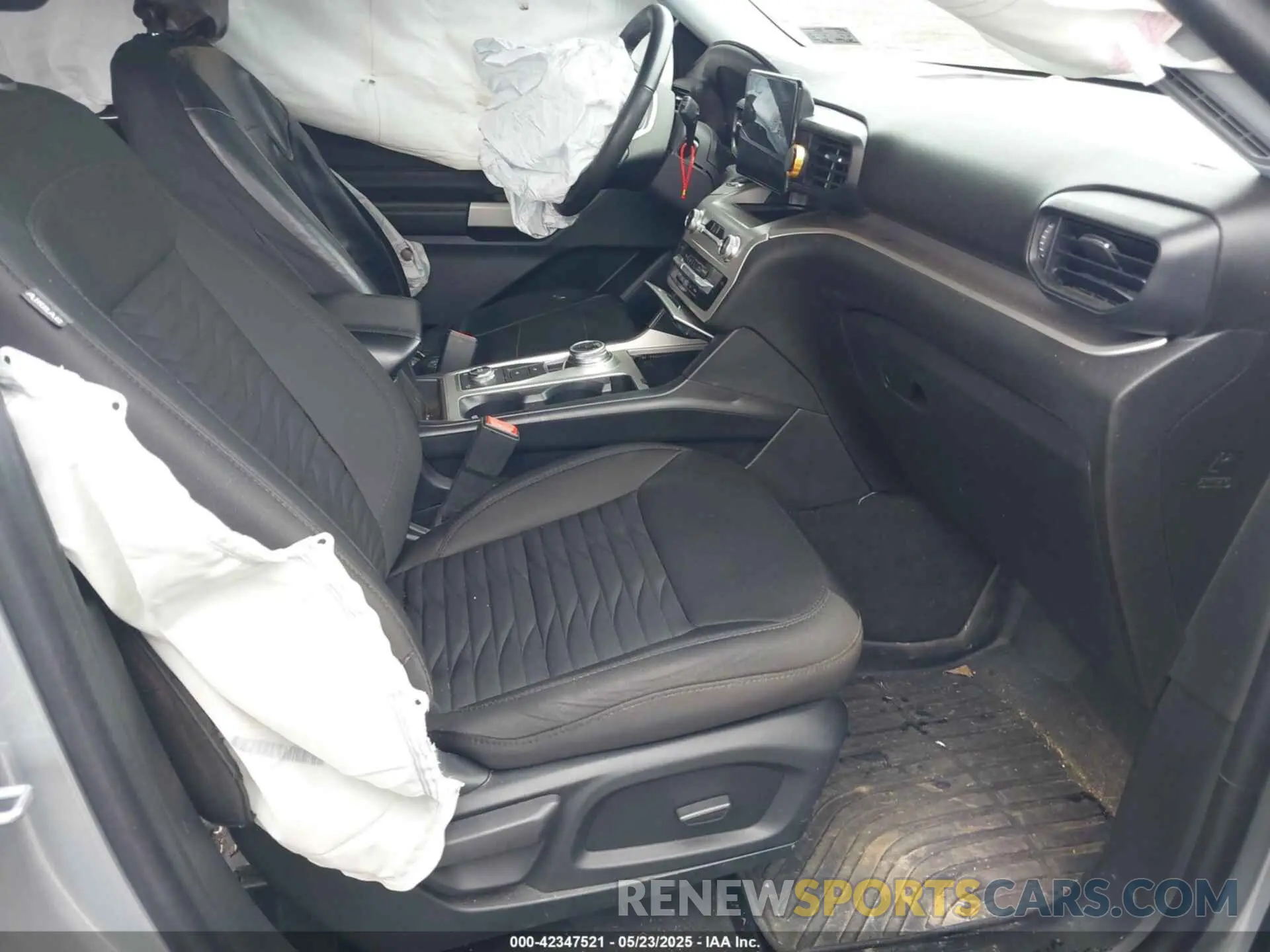 5 Photograph of a damaged car 1FMSK8DH6MGC46268 FORD EXPLORER 2021