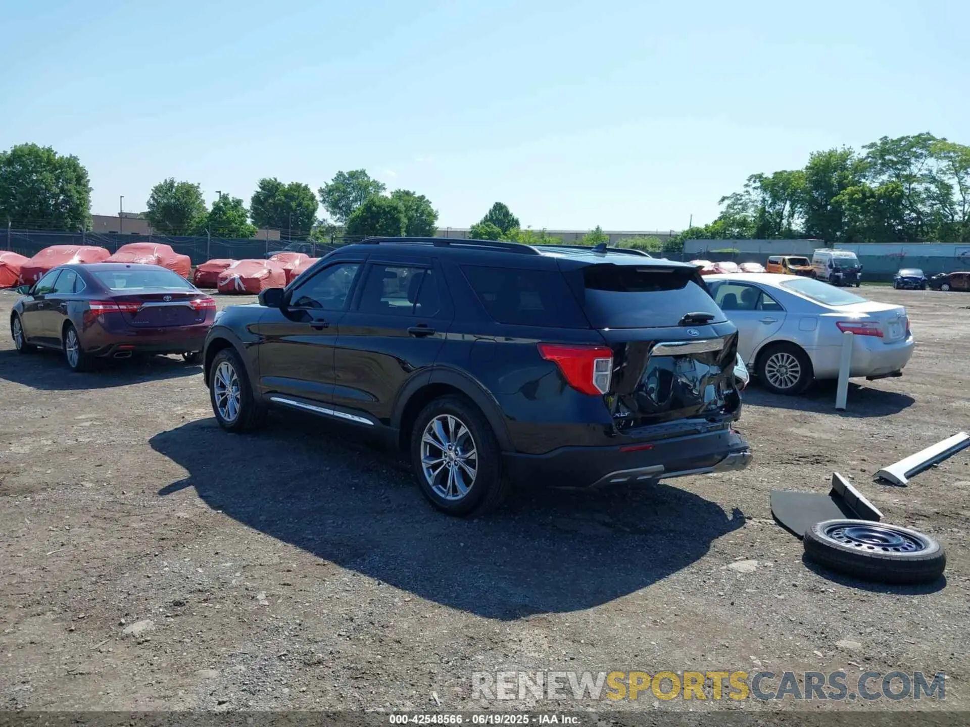 3 Фотография поврежденного автомобиля 1FMSK8DH8MGA66421 FORD EXPLORER 2021