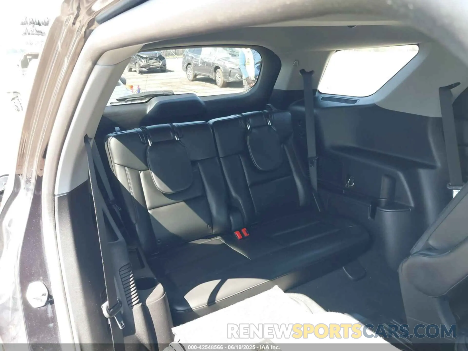 8 Фотография поврежденного автомобиля 1FMSK8DH8MGA66421 FORD EXPLORER 2021