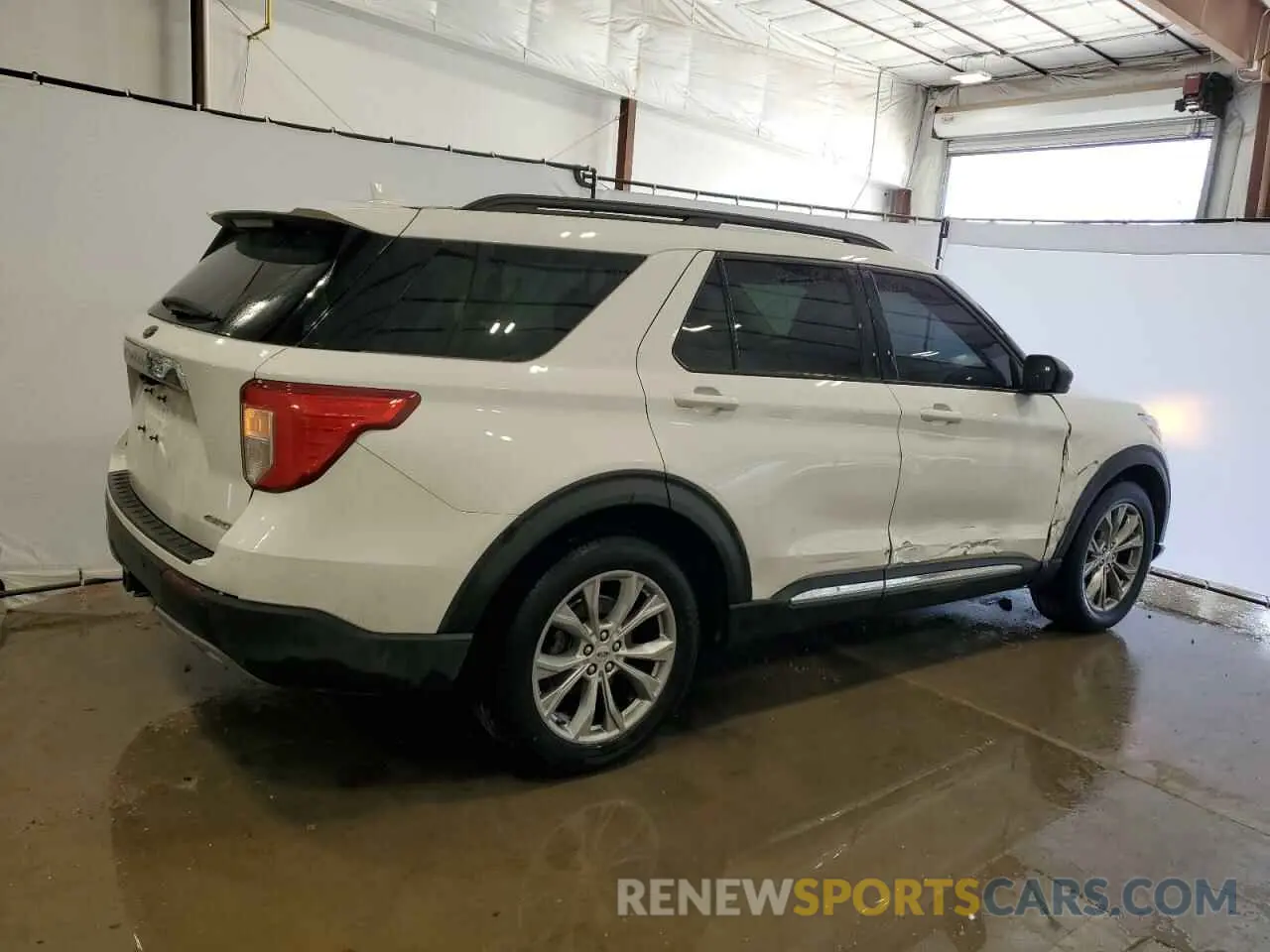 3 Photograph of a damaged car 1FMSK8DH8MGB32529 FORD EXPLORER 2021
