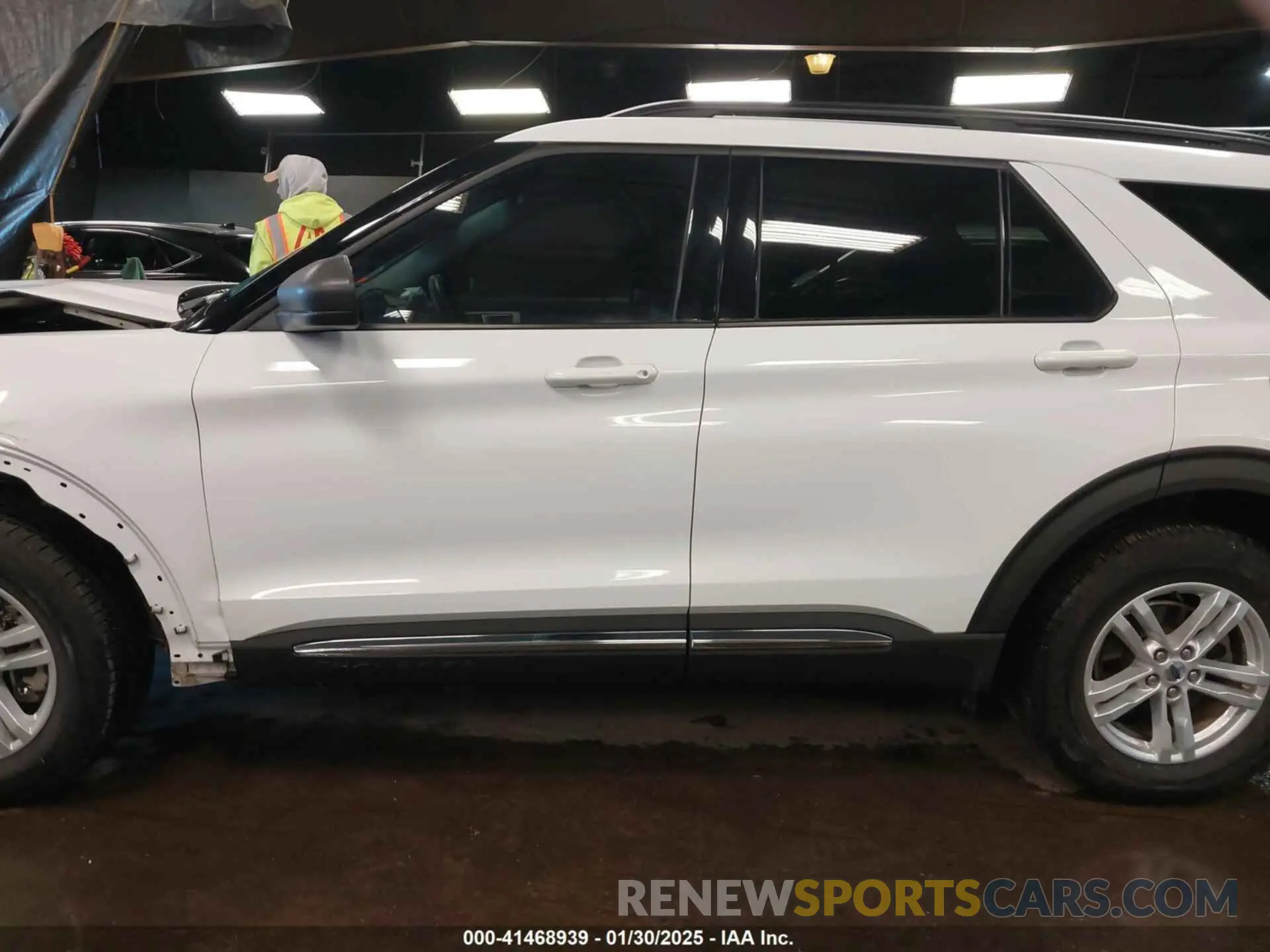 14 Фотография поврежденного автомобиля 1FMSK8DH8MGB85697 FORD EXPLORER 2021