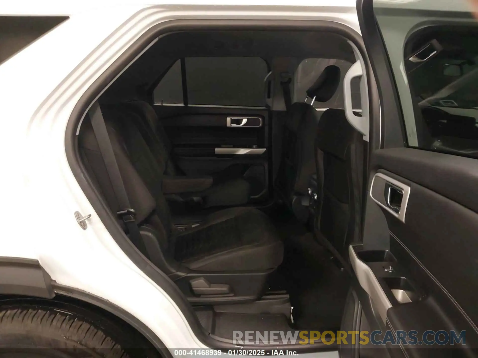 8 Фотография поврежденного автомобиля 1FMSK8DH8MGB85697 FORD EXPLORER 2021