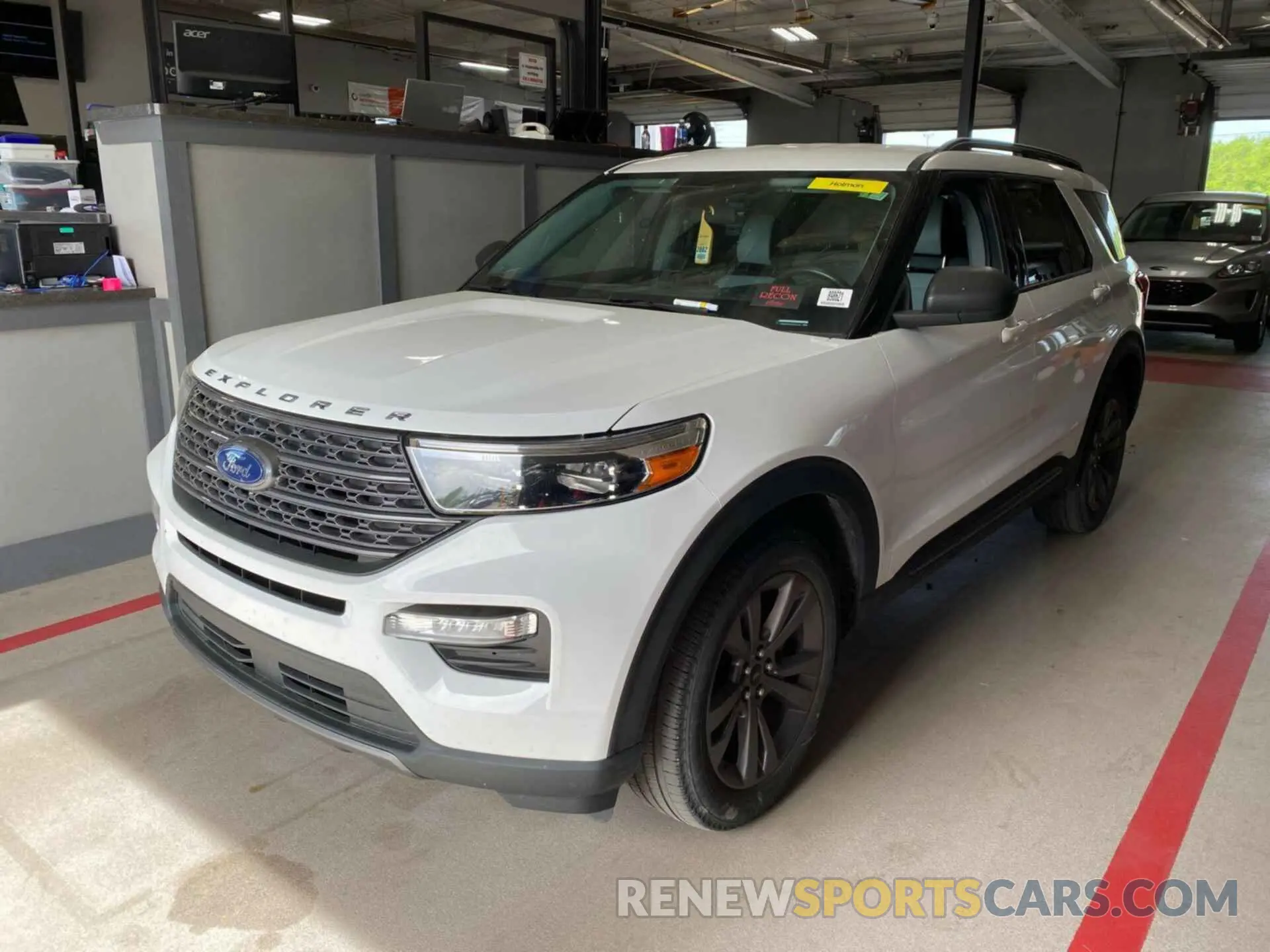 7 Фотография поврежденного автомобиля 1FMSK8DH8MGC01977 FORD EXPLORER 2021
